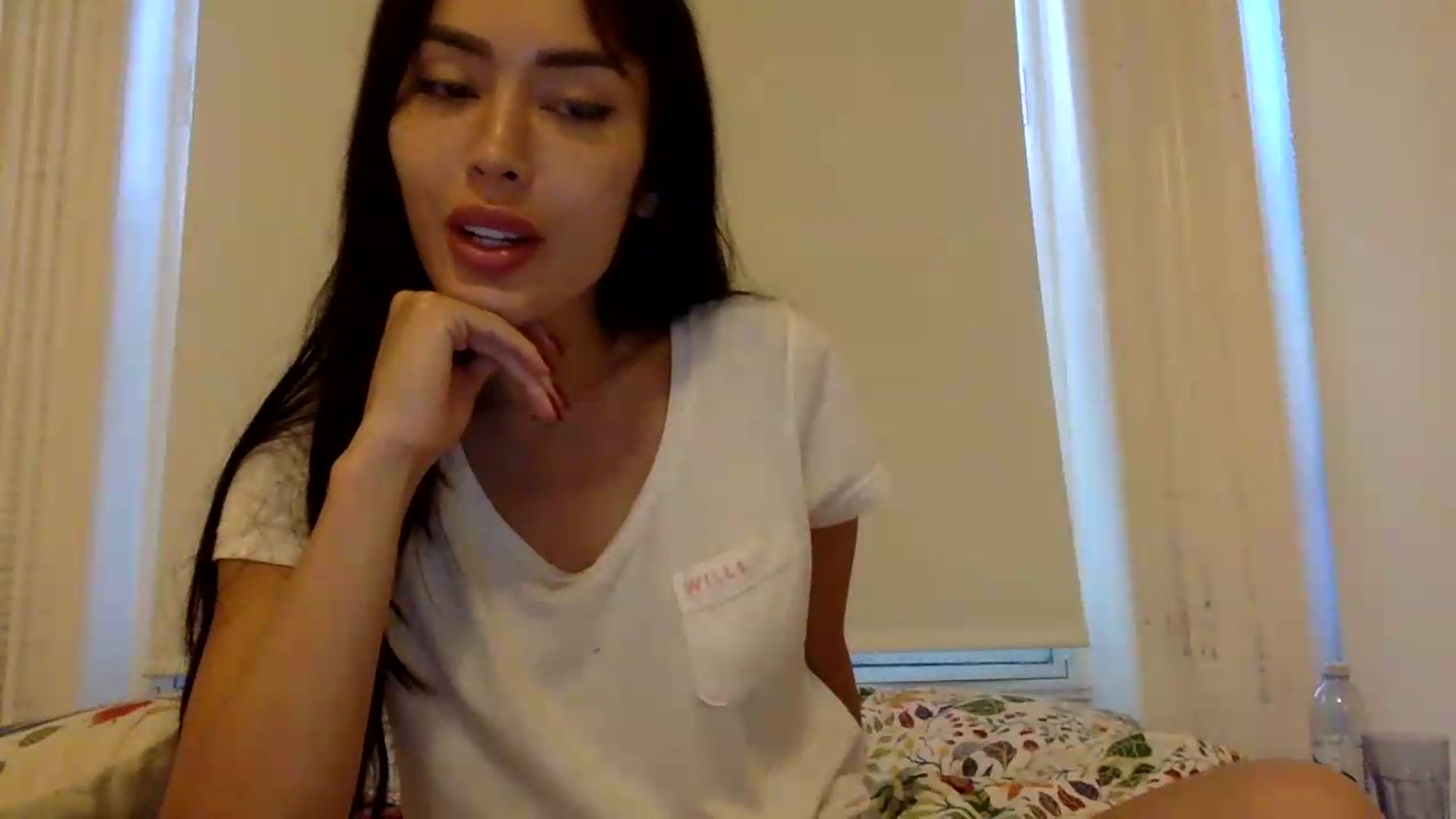 Gallery image thumbnail from Miss_emiko's myfreecams stream on, 08/22/2026, 18:56 image 19 of 20
