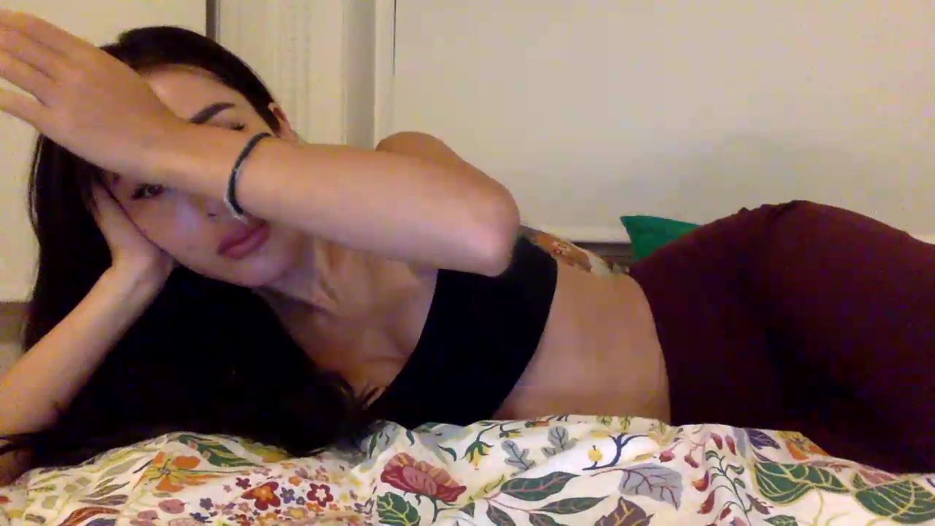 Gallery image thumbnail from Miss_emiko's myfreecams stream on, 08/25/2026, 22:36 image 3 of 20