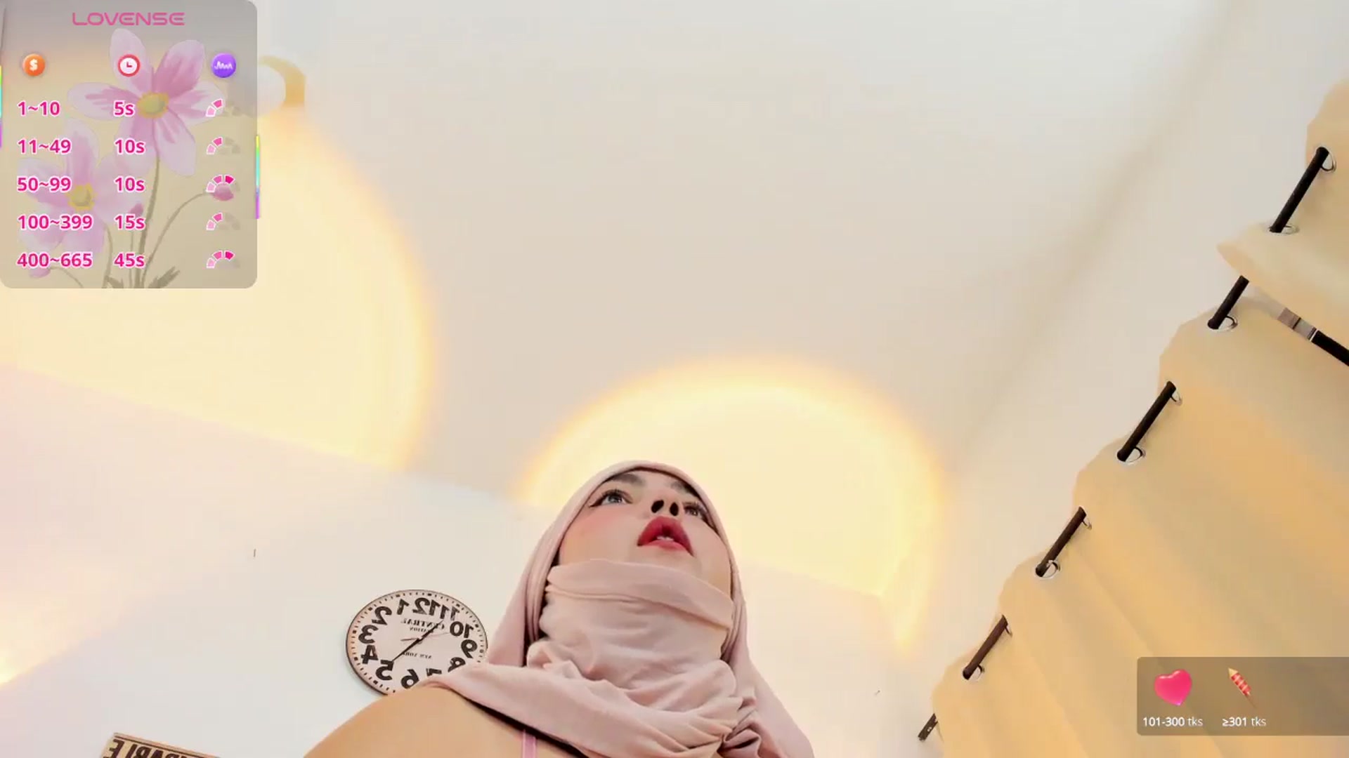 Gallery image thumbnail from Miss_liah's myfreecams stream on, 09/28/2025, 16:28 image 20 of 20