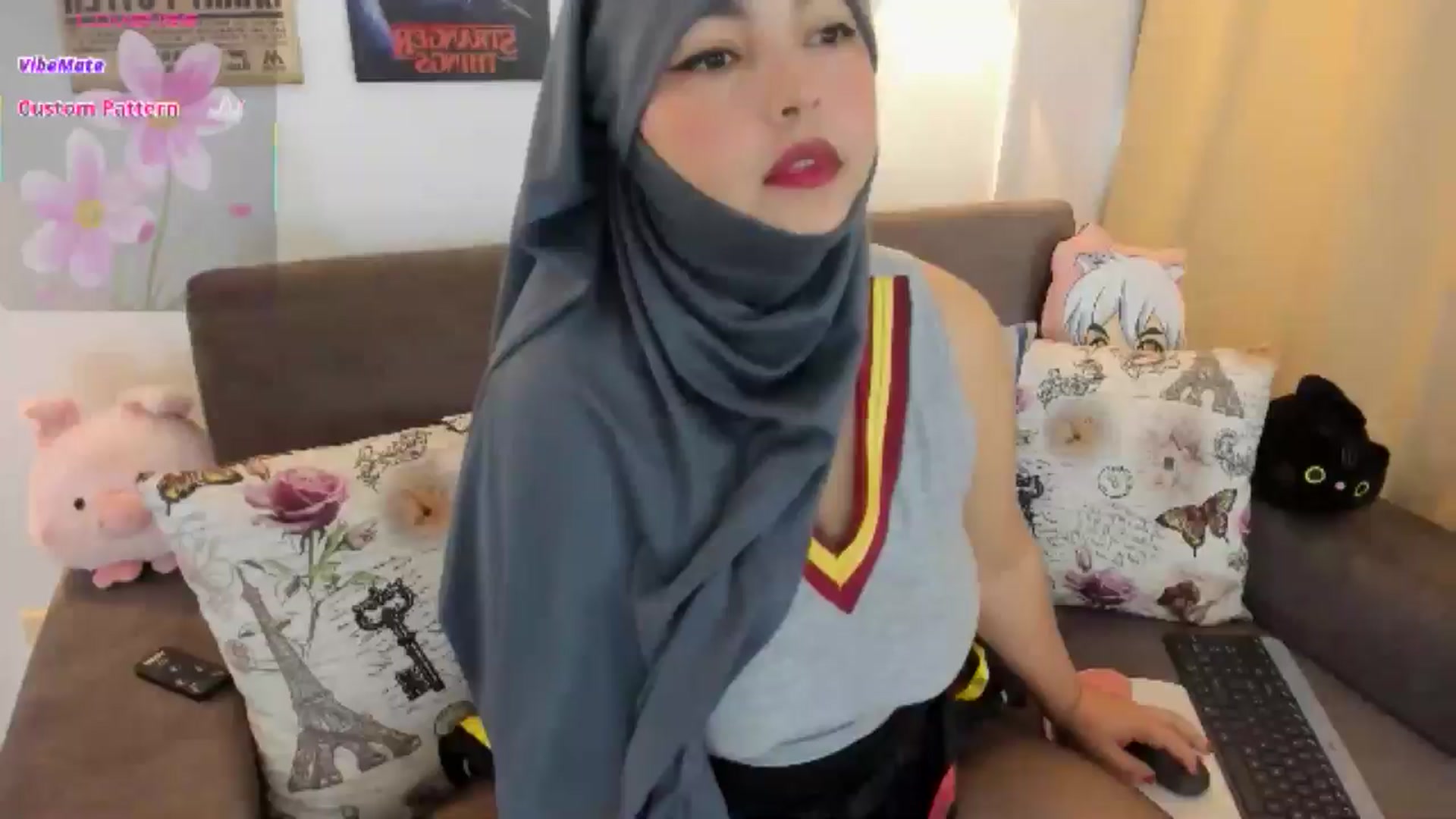 Gallery image thumbnail from Miss_liah's myfreecams stream on, 10/25/2025, 15:51 image 20 of 20