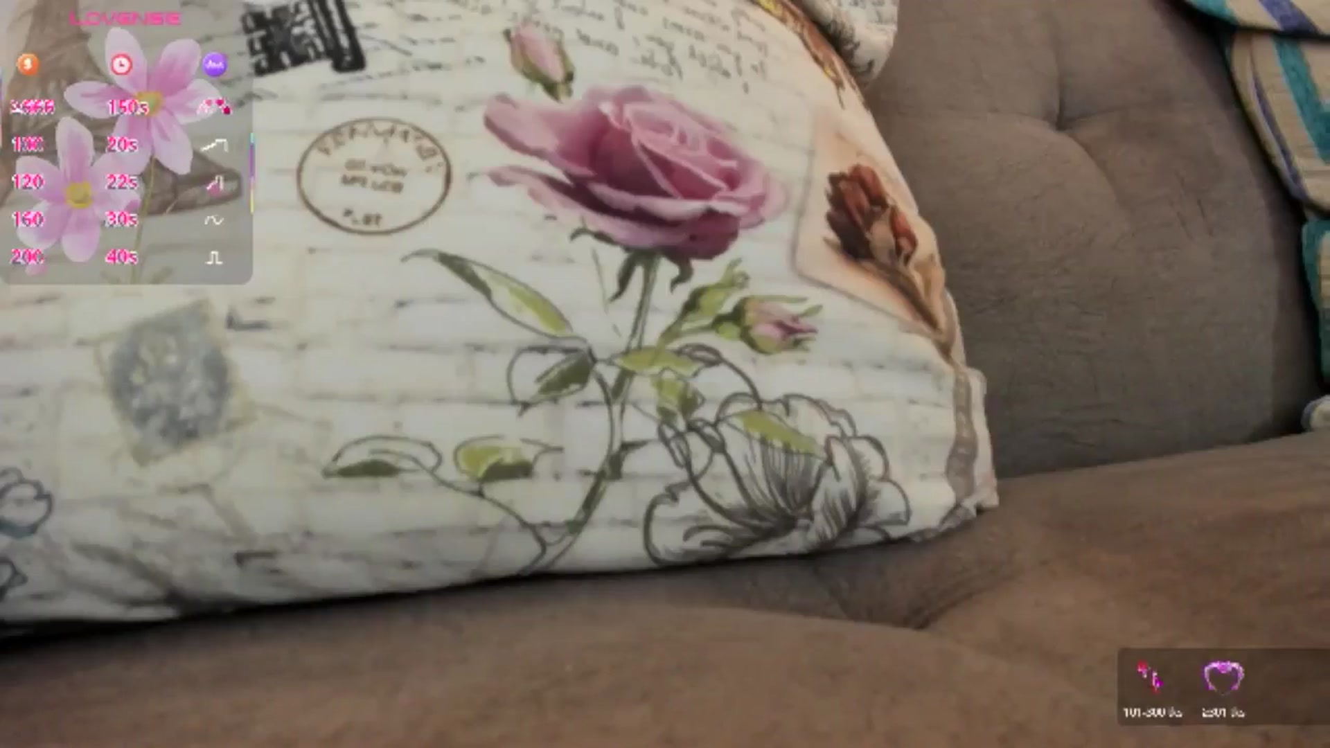 Gallery image thumbnail from Miss_liah's myfreecams stream on, 10/25/2025, 21:37 image 7 of 20