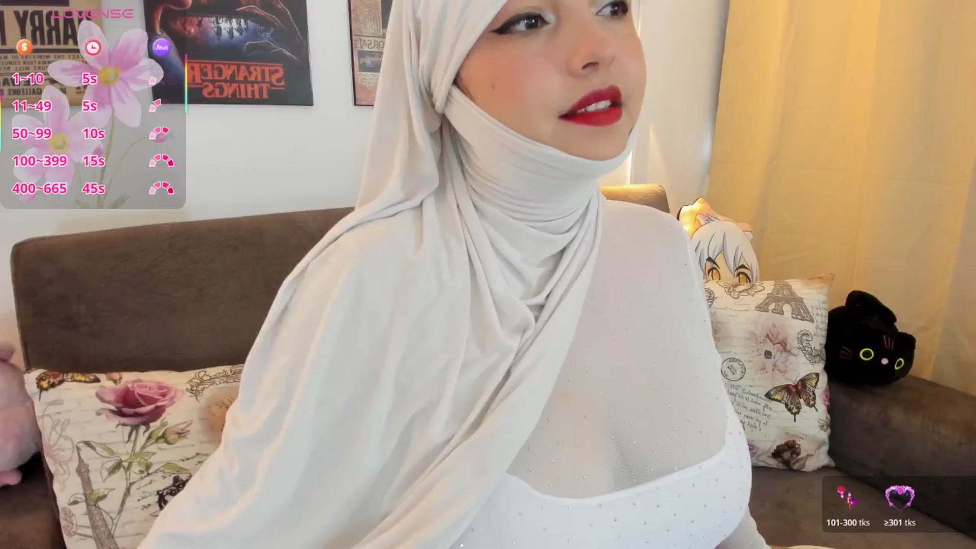 Gallery image thumbnail from Miss_liah's myfreecams stream on, 10/26/2025, 17:12 image 1 of 20