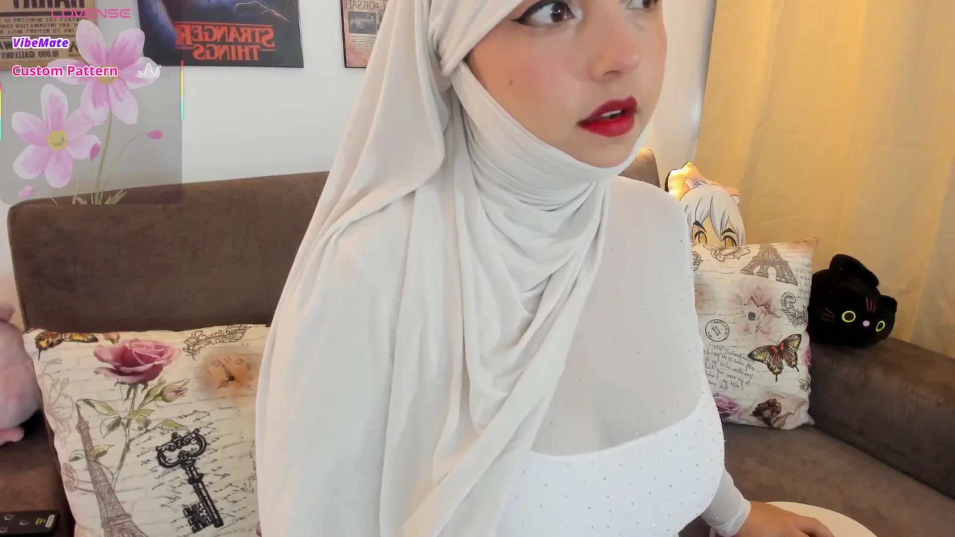 Gallery image thumbnail from Miss_liah's myfreecams stream on, 10/26/2025, 17:12 image 3 of 20