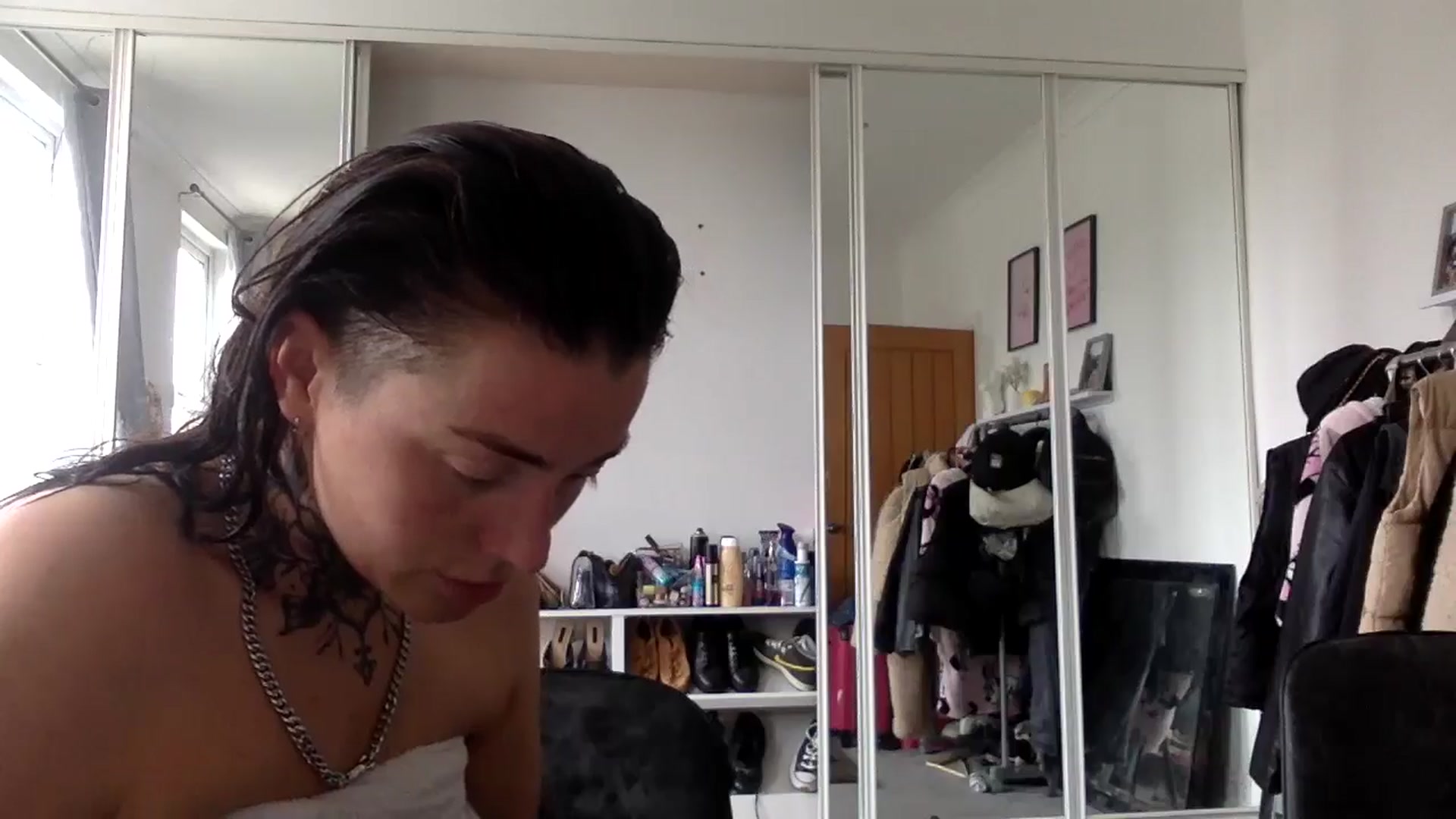 Gallery image thumbnail from Miss_meow's myfreecams stream on, 08/08/2024, 11:06 image 14 of 20