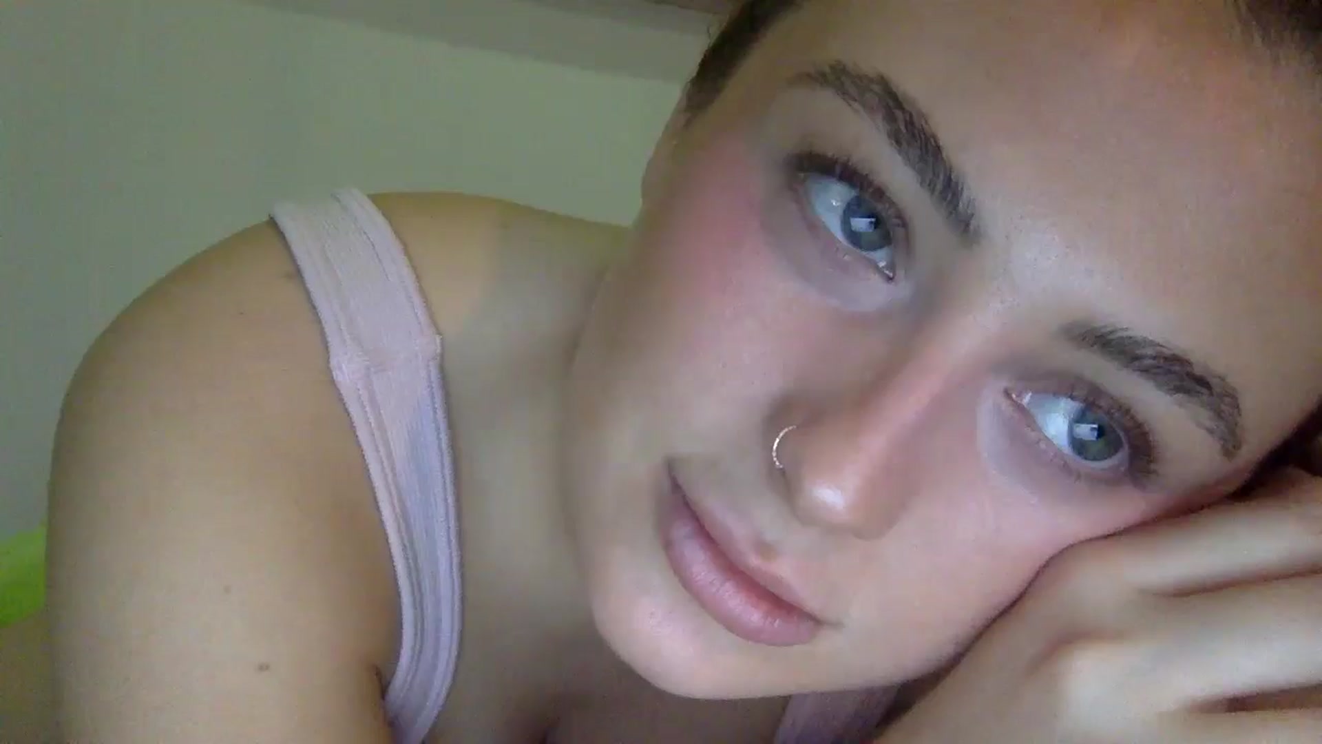 Gallery image thumbnail from Miss_meow's myfreecams stream on, 10/08/2024, 17:44 image 14 of 20
