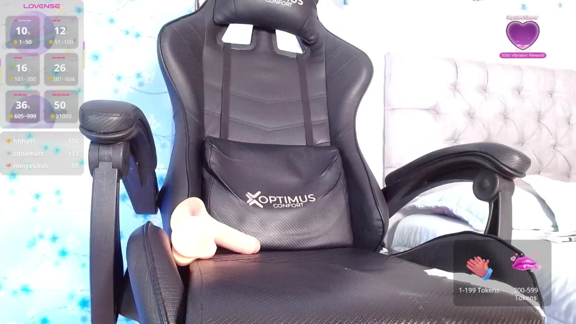 Gallery image thumbnail from Miss_valery2's myfreecams stream on, 06/18/2025, 11:38 image 18 of 20