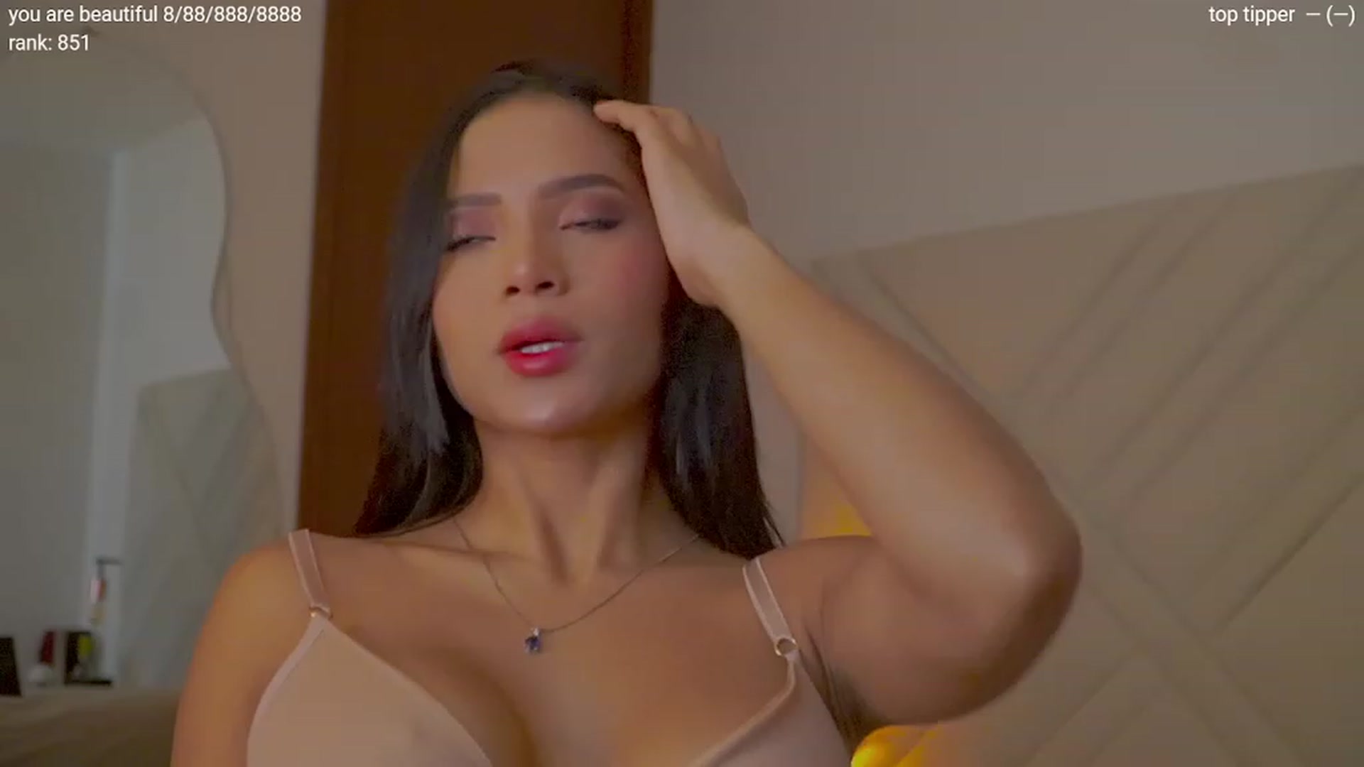 Gallery image thumbnail from Missabyy's myfreecams stream on, 12/15/2023, 21:20 image 1 of 20