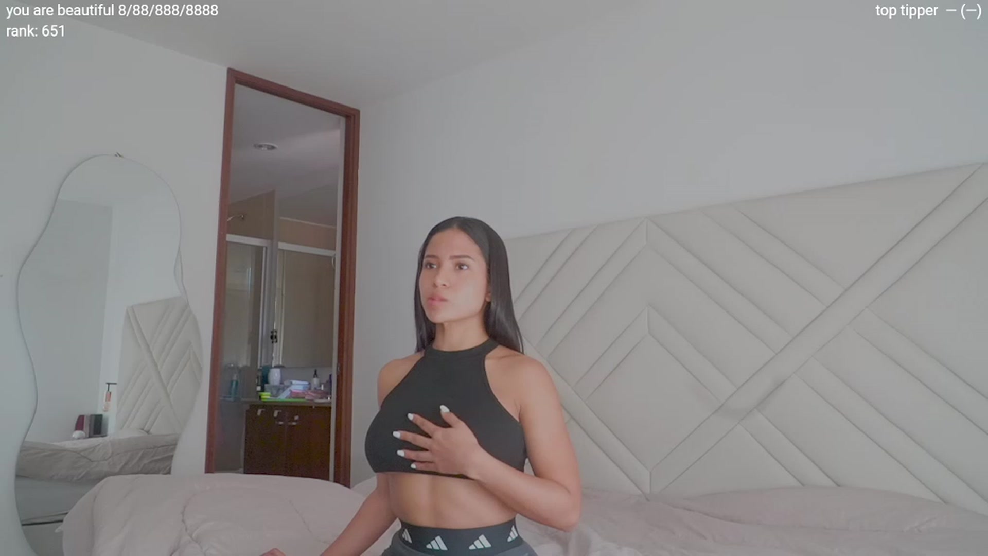Gallery image thumbnail from Missabyy's myfreecams stream on, 12/19/2023, 14:09 image 5 of 20