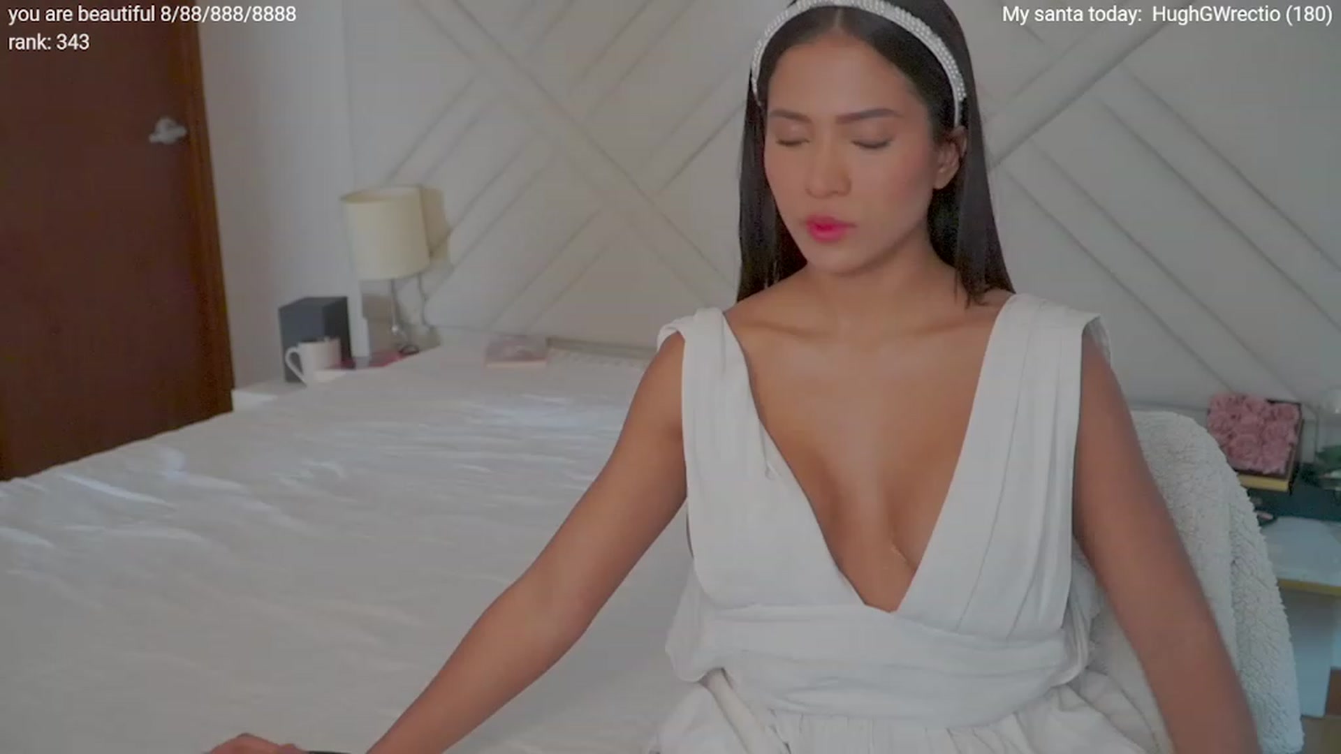 Gallery image thumbnail from Missabyy's myfreecams stream on, 12/25/2023, 21:02 image 20 of 20