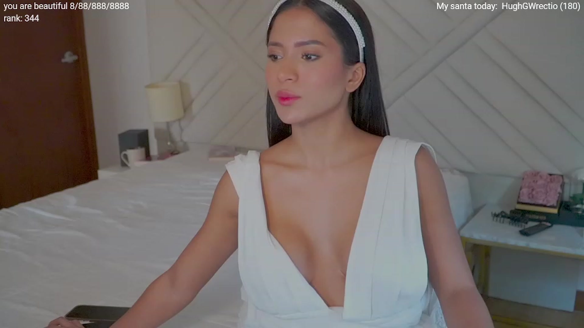 Gallery image thumbnail from Missabyy's myfreecams stream on, 12/25/2023, 22:49 image 6 of 20