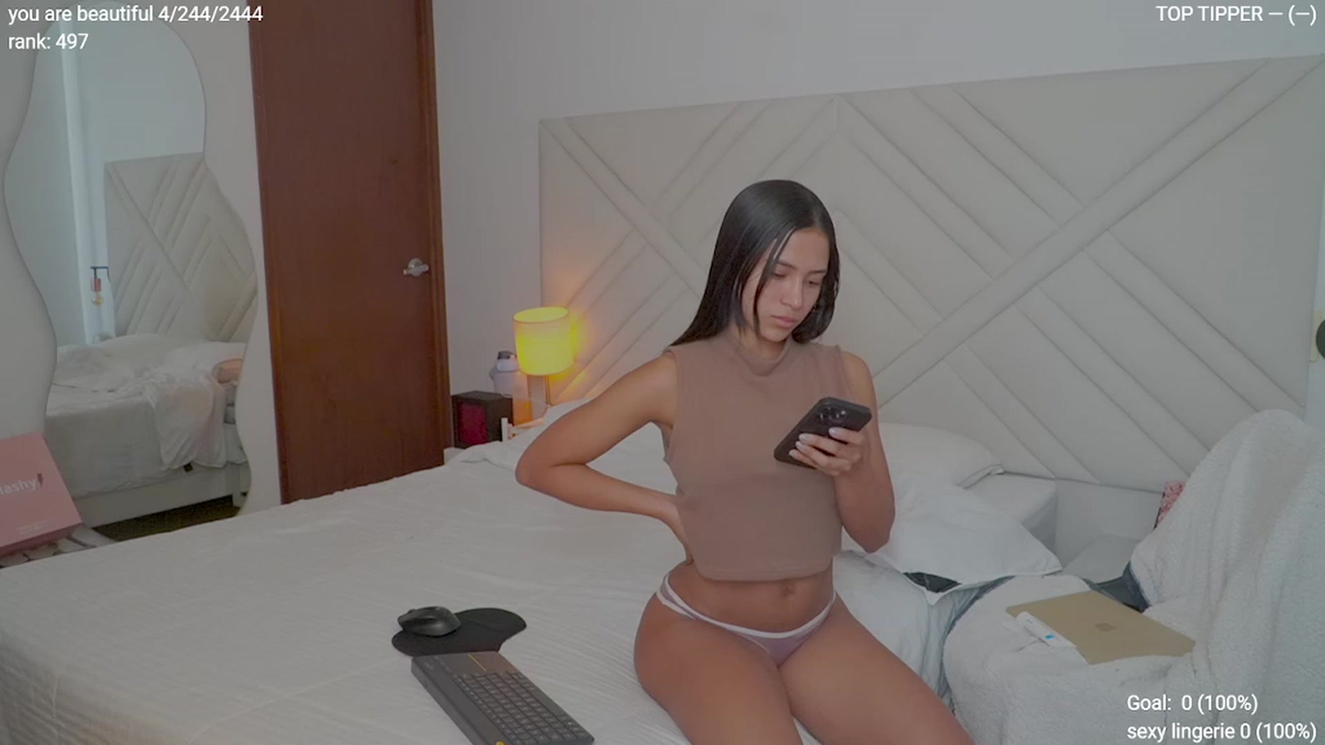 Gallery image thumbnail from Missabyy's myfreecams stream on, 01/05/2024, 16:39 image 2 of 20