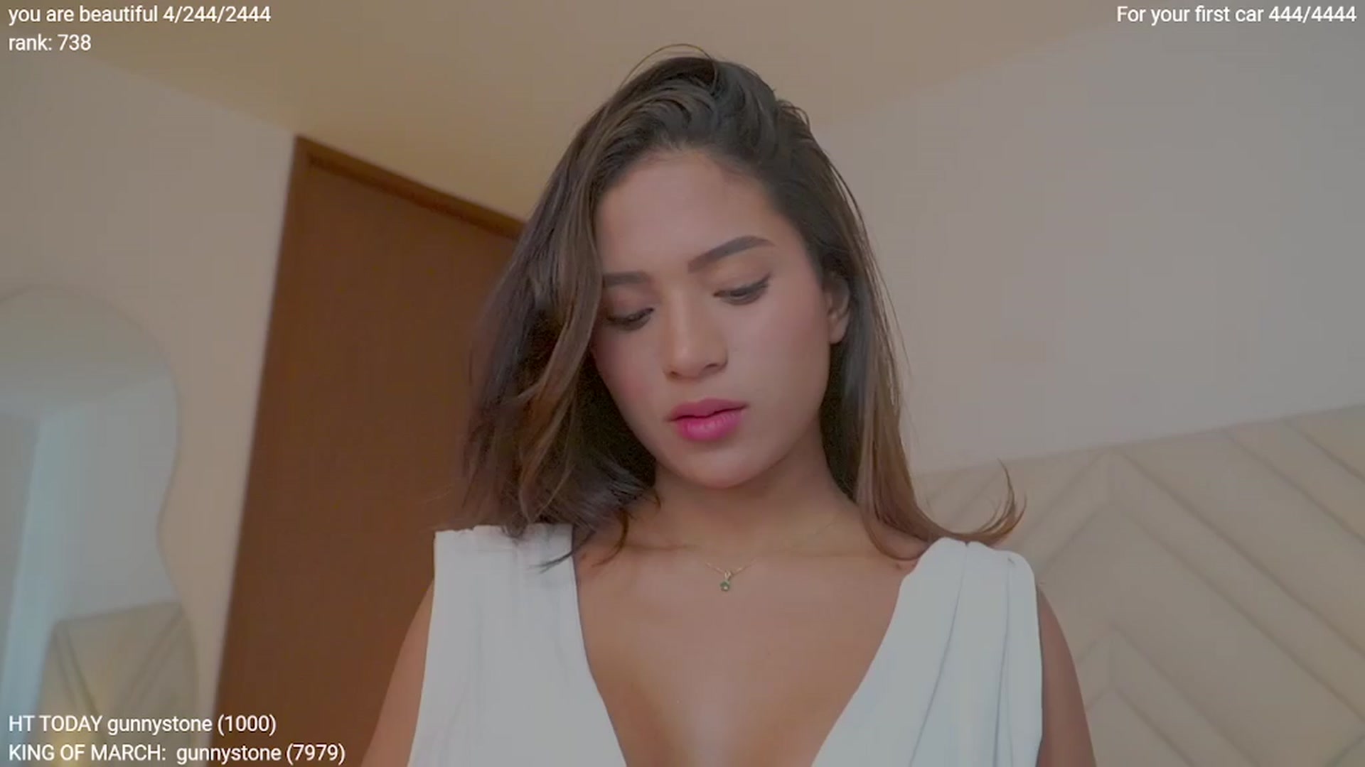 Gallery image thumbnail from Missabyy's myfreecams stream on, 04/12/2024, 16:51 image 11 of 20