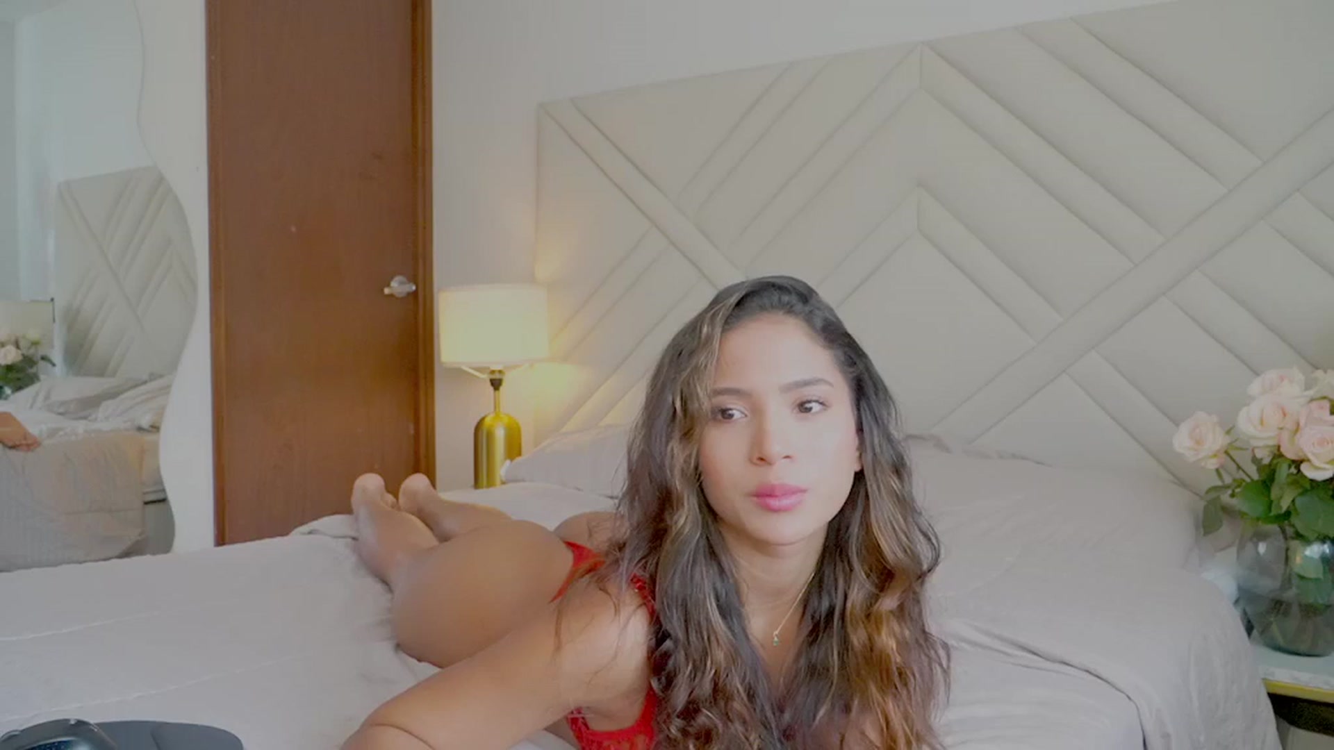 Gallery image thumbnail from Missabyy's myfreecams stream on, 09/21/2024, 17:28 image 16 of 20