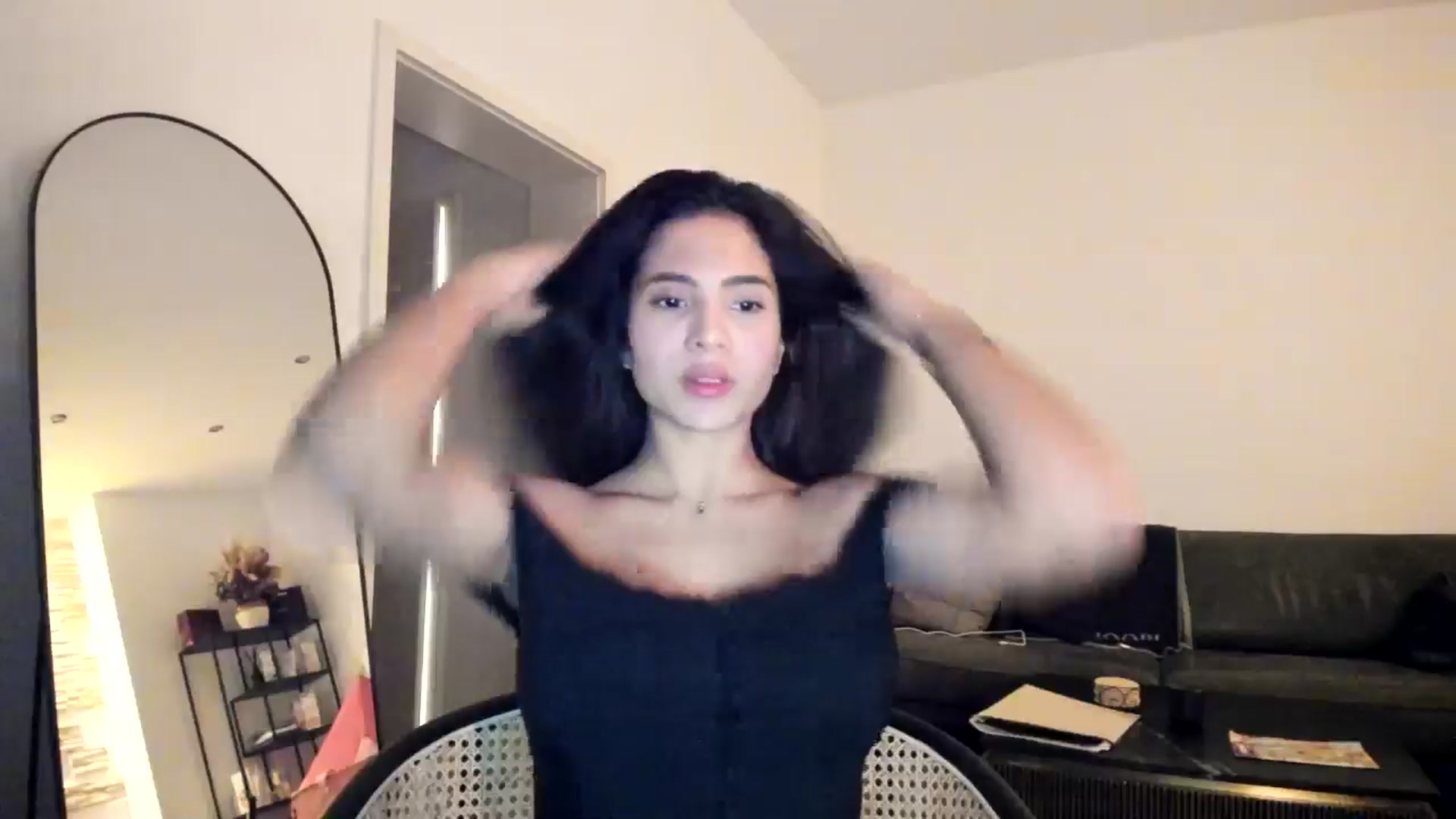 Gallery image thumbnail from Missabyy's myfreecams stream on, 12/05/2024, 16:22 image 18 of 20