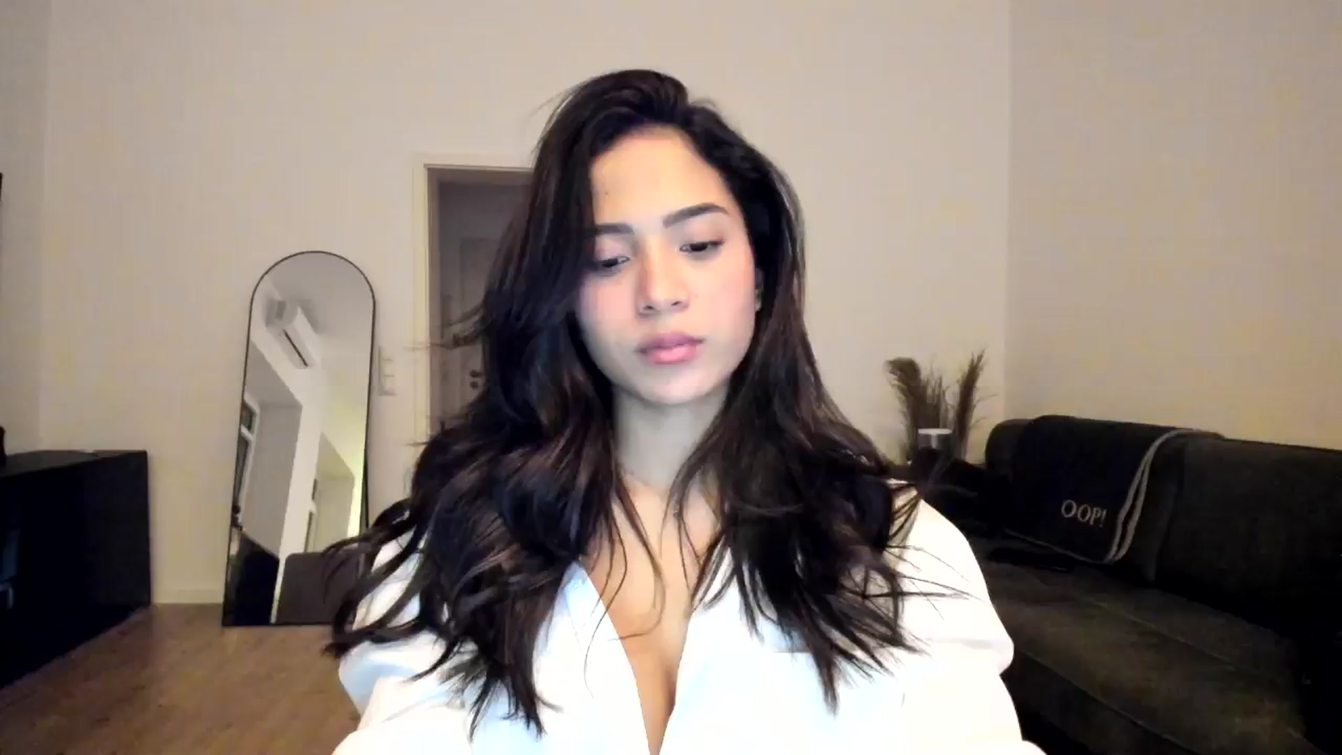 Gallery image thumbnail from Missabyy's myfreecams stream on, 12/07/2024, 21:27 image 1 of 20