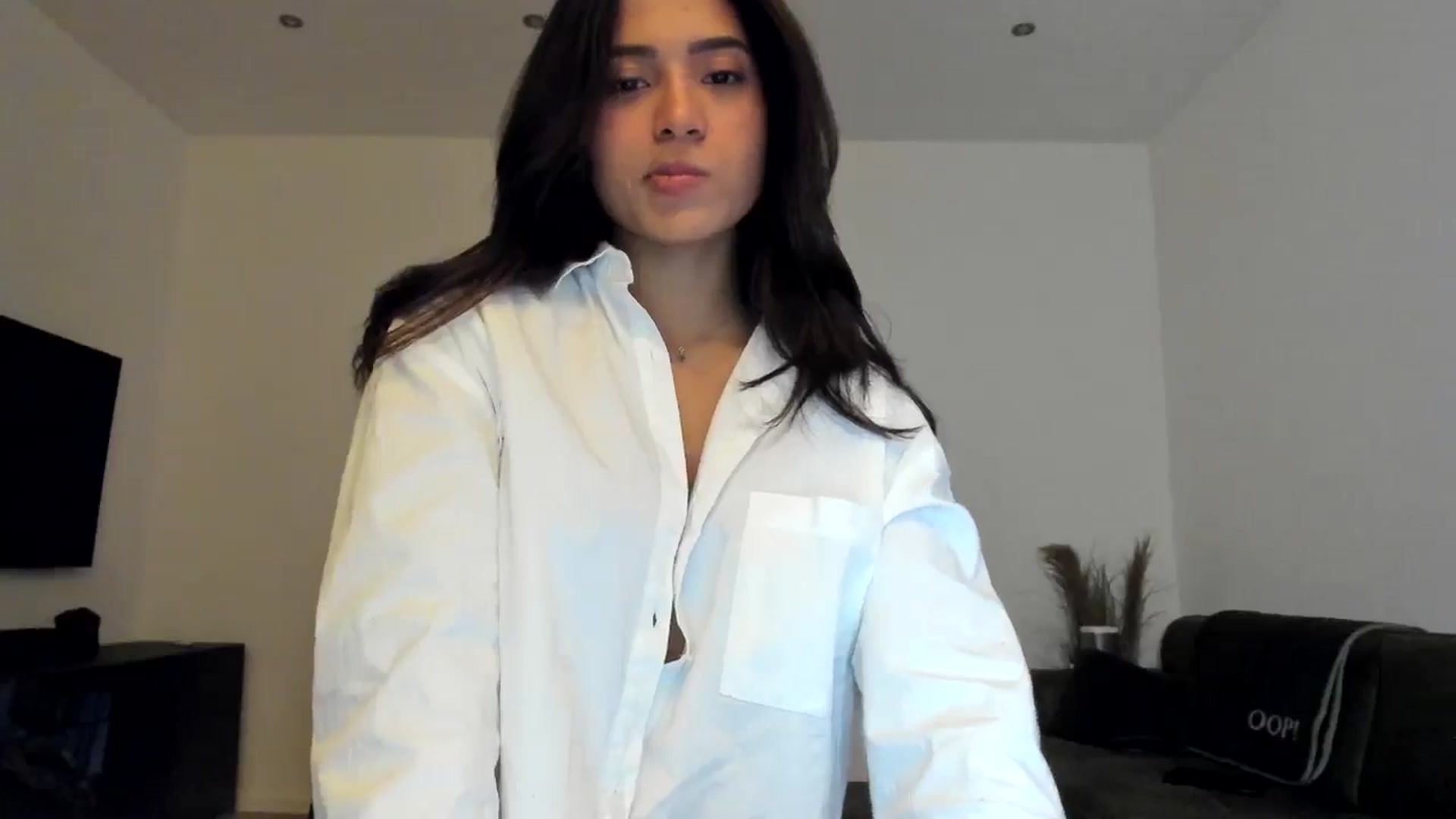 Gallery image thumbnail from Missabyy's myfreecams stream on, 12/07/2024, 22:14 image 18 of 20