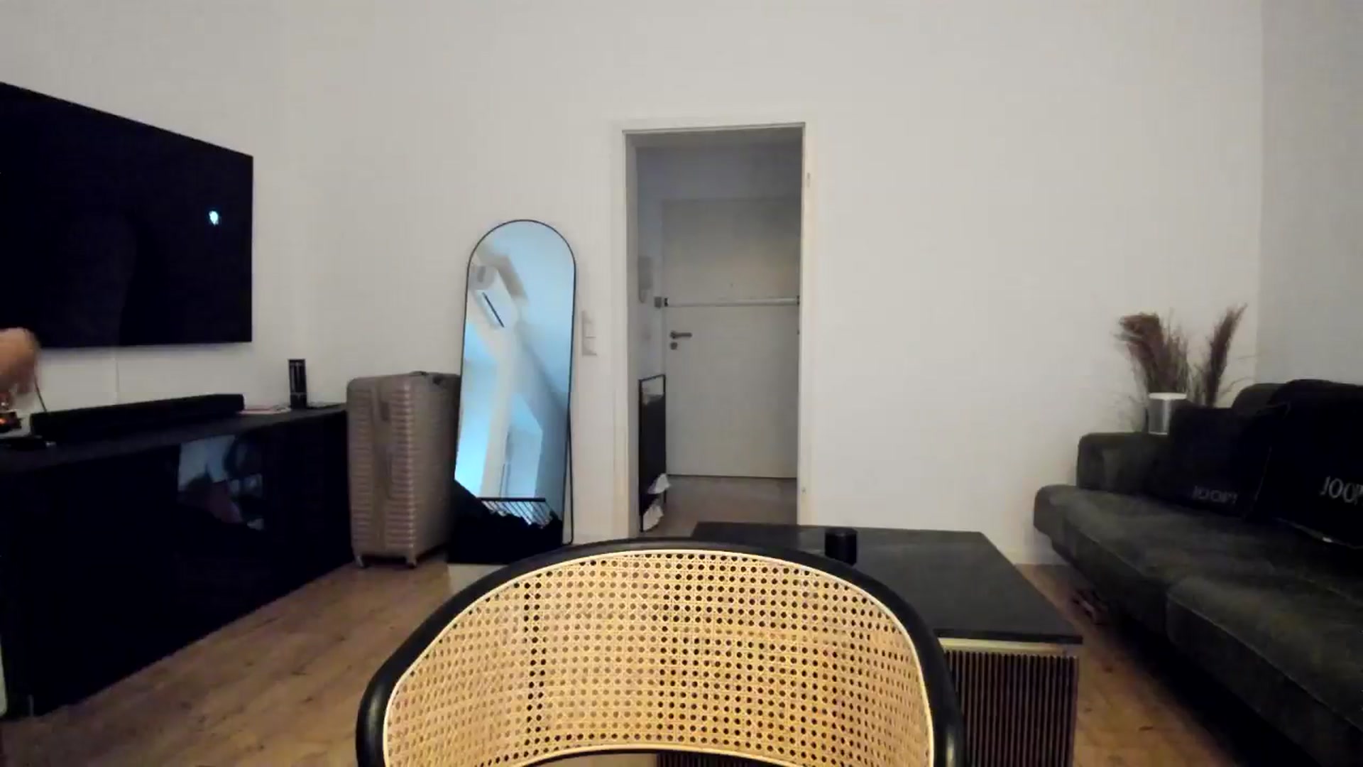 Gallery image thumbnail from Missabyy's myfreecams stream on, 12/10/2024, 14:04 image 18 of 20