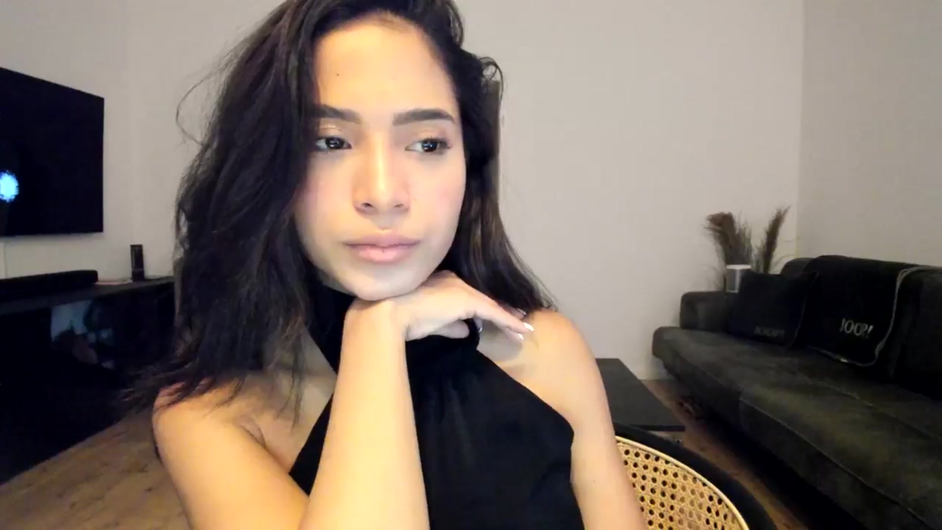Gallery image thumbnail from Missabyy's myfreecams stream on, 12/10/2024, 14:49 image 20 of 20