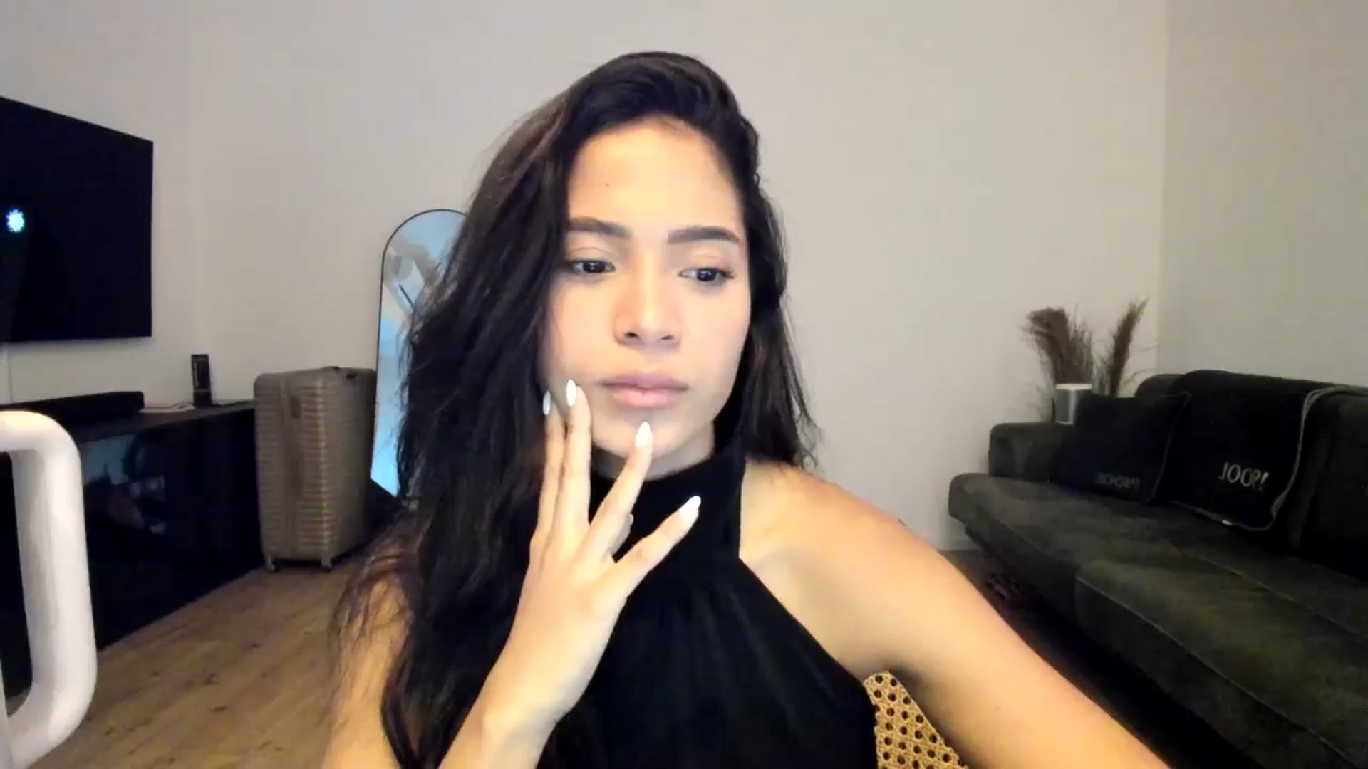 Gallery image thumbnail from Missabyy's myfreecams stream on, 12/10/2024, 14:49 image 8 of 20