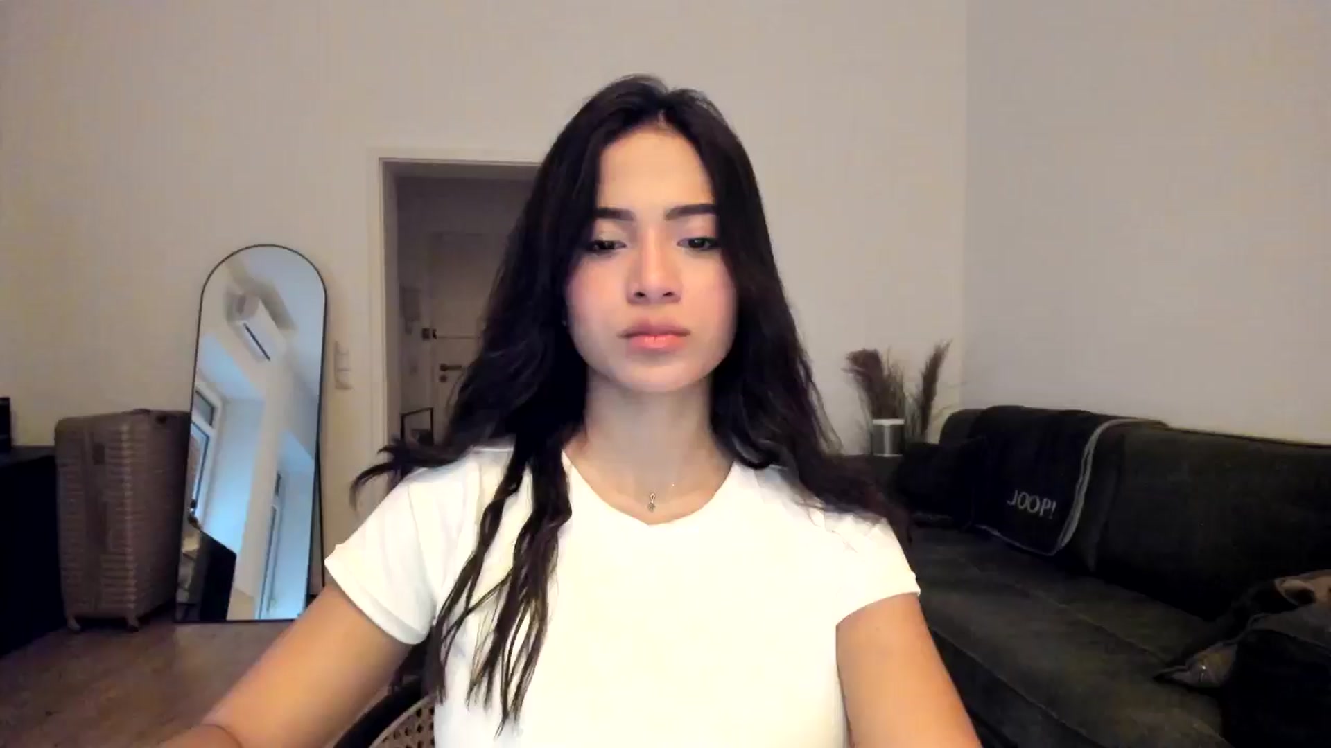 Gallery image thumbnail from Missabyy's myfreecams stream on, 12/11/2024, 14:54 image 16 of 20