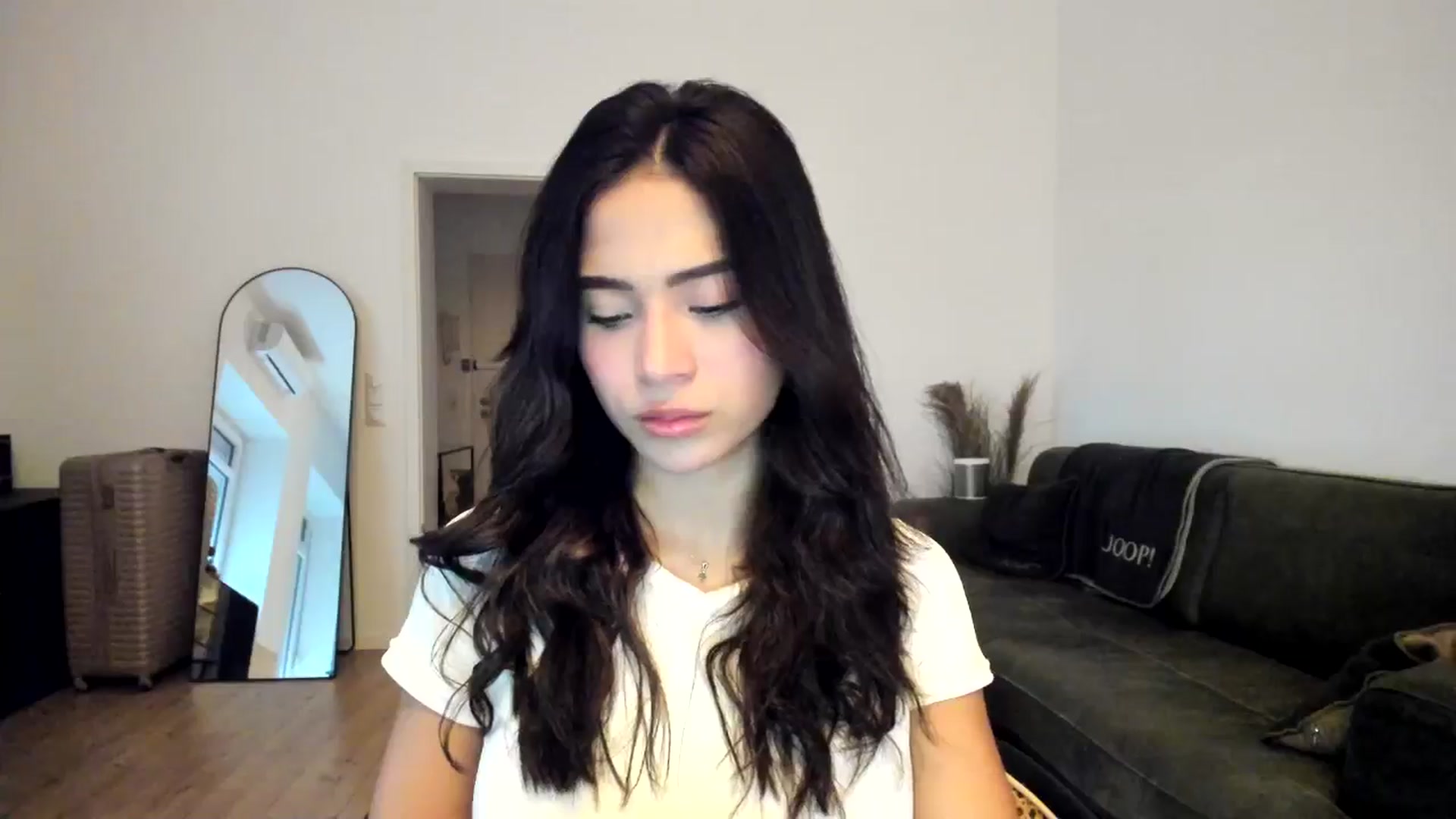 Gallery image thumbnail from Missabyy's myfreecams stream on, 12/11/2024, 14:54 image 5 of 20
