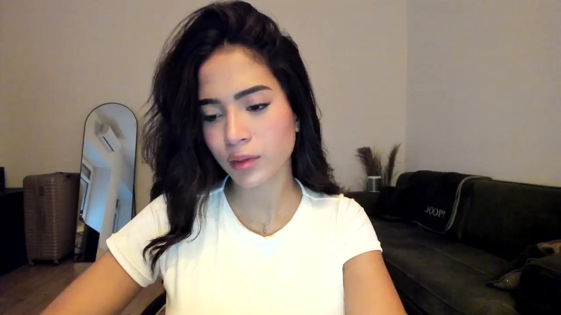 Gallery image thumbnail from Missabyy's myfreecams stream on, 12/11/2024, 14:54 image 19 of 20