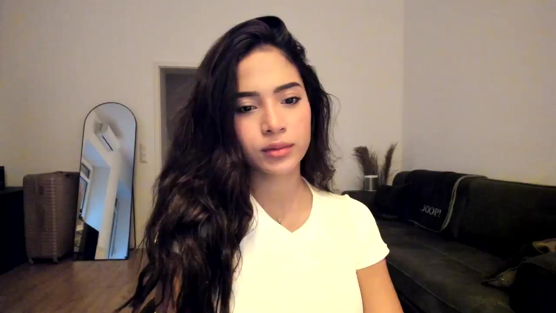 Gallery image thumbnail from Missabyy's myfreecams stream on, 12/11/2024, 15:08 image 20 of 20