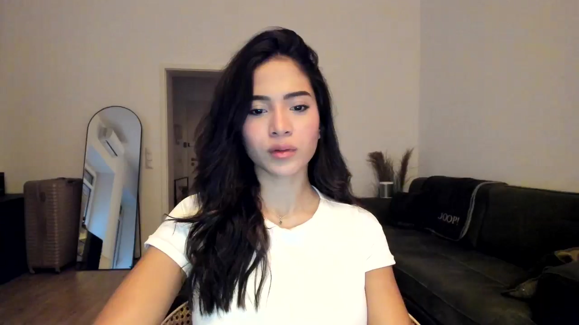 Gallery image thumbnail from Missabyy's myfreecams stream on, 12/11/2024, 15:08 image 13 of 20