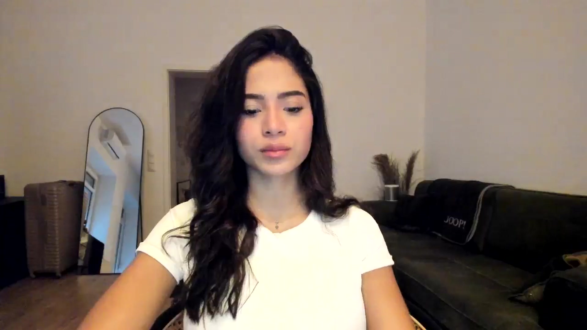 Gallery image thumbnail from Missabyy's myfreecams stream on, 12/11/2024, 15:08 image 3 of 20