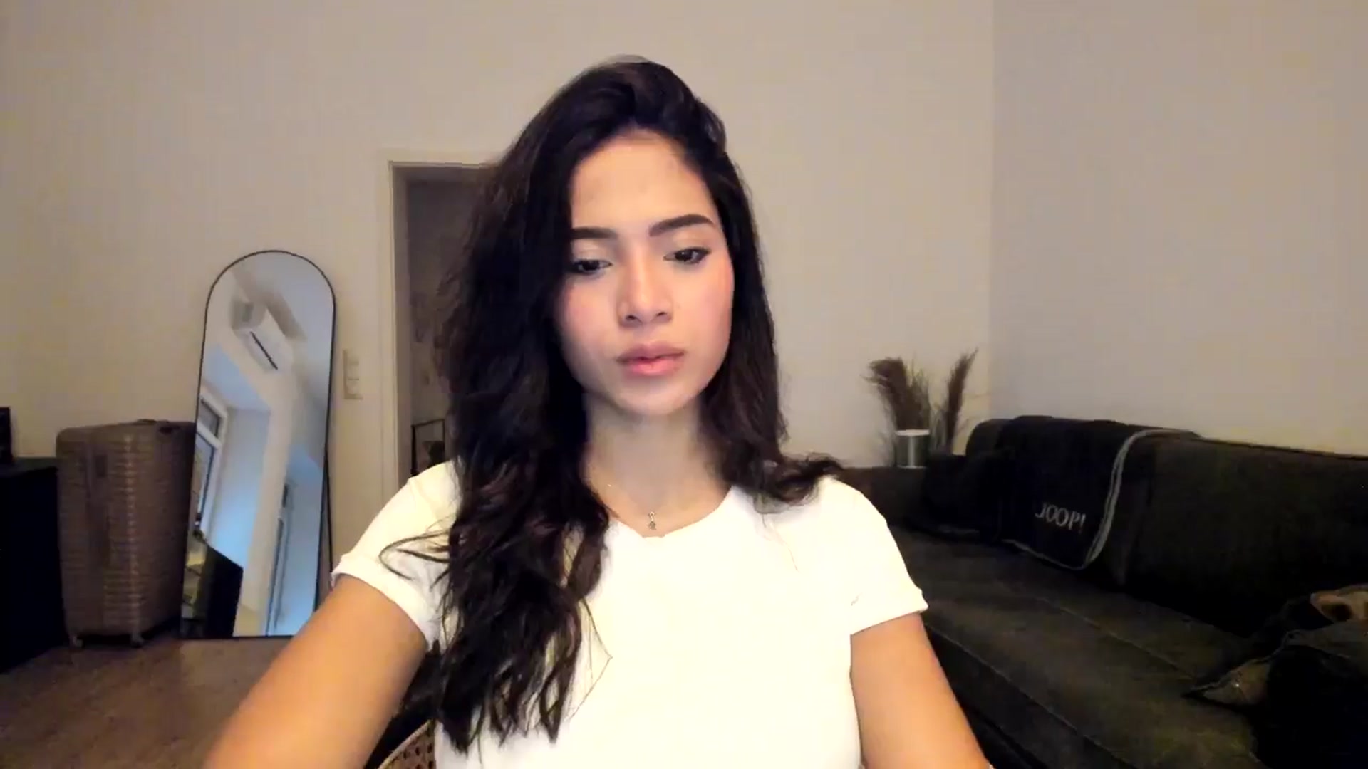 Gallery image thumbnail from Missabyy's myfreecams stream on, 12/11/2024, 15:08 image 4 of 20