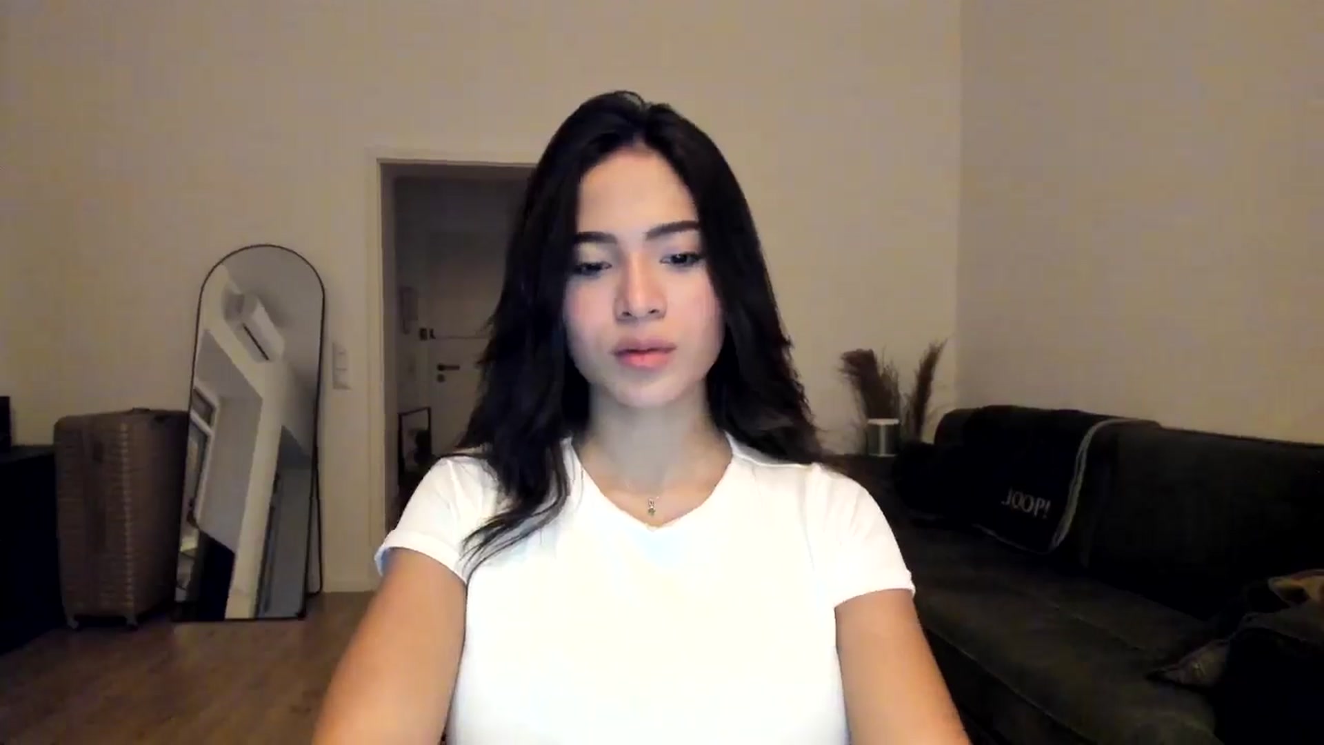 Gallery image thumbnail from Missabyy's myfreecams stream on, 12/11/2024, 15:53 image 9 of 20
