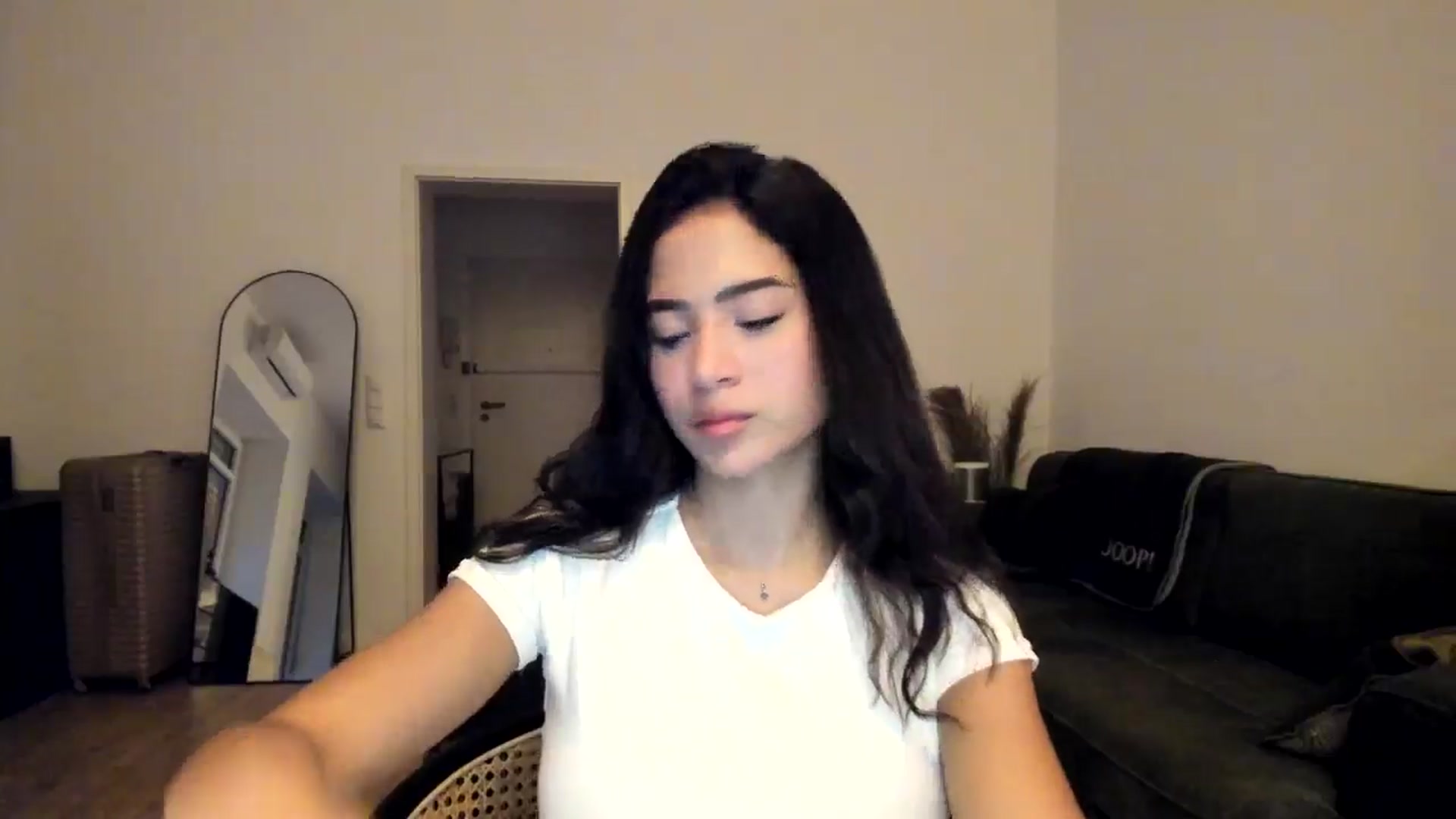 Gallery image thumbnail from Missabyy's myfreecams stream on, 12/11/2024, 15:53 image 4 of 20