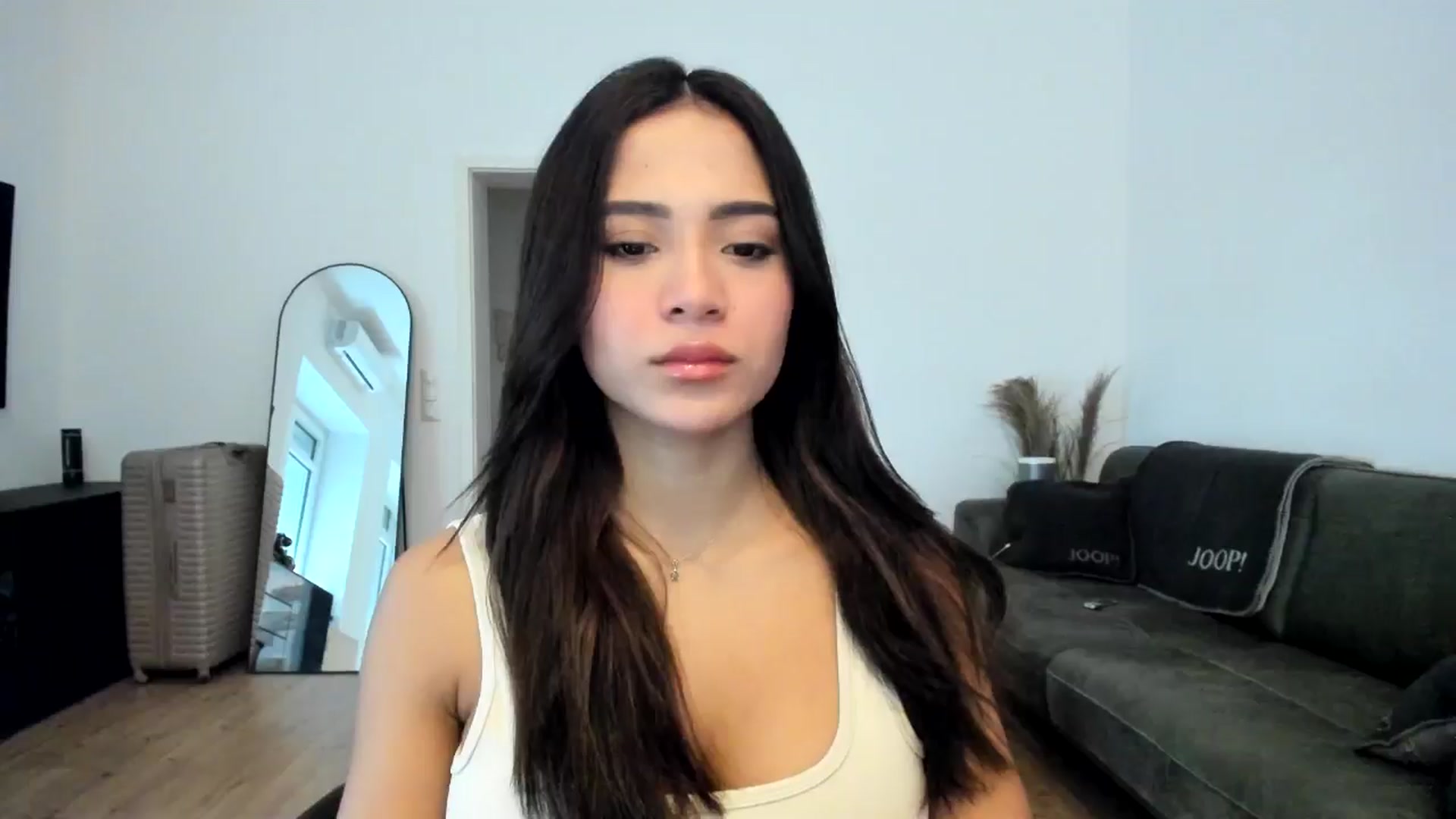 Gallery image thumbnail from Missabyy's myfreecams stream on, 12/12/2024, 11:18 image 8 of 20