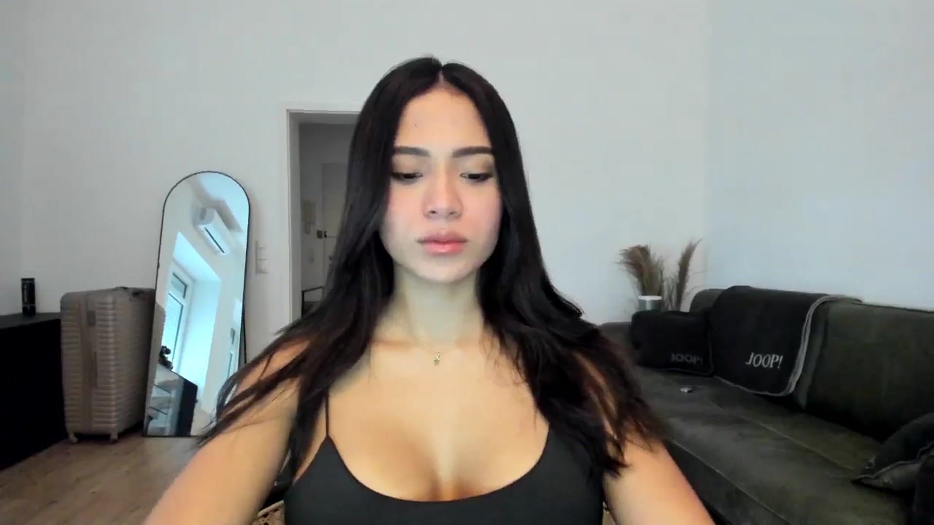 Gallery image thumbnail from Missabyy's myfreecams stream on, 12/12/2024, 12:04 image 4 of 20