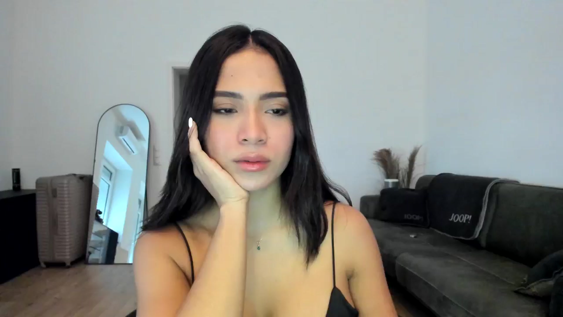 Gallery image thumbnail from Missabyy's myfreecams stream on, 12/12/2024, 12:04 image 1 of 20