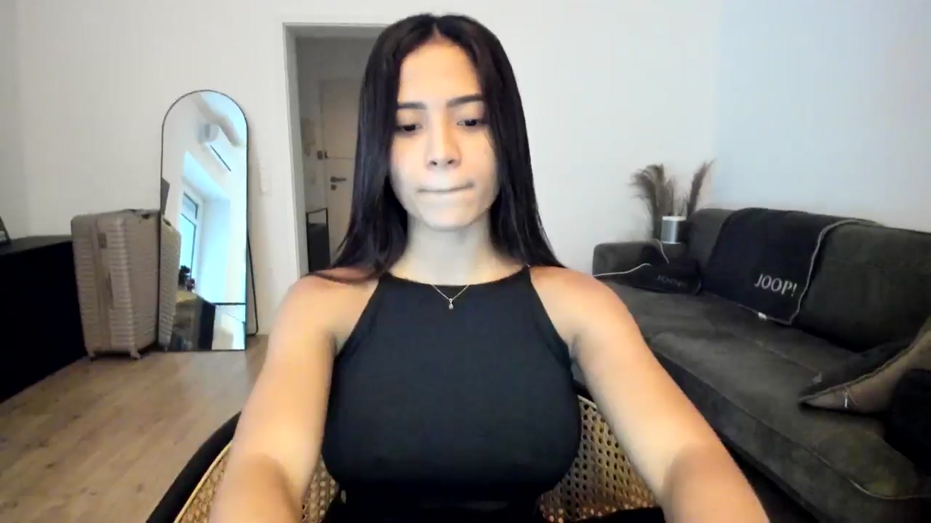 Gallery image thumbnail from Missabyy's myfreecams stream on, 12/17/2024, 09:13 image 4 of 20