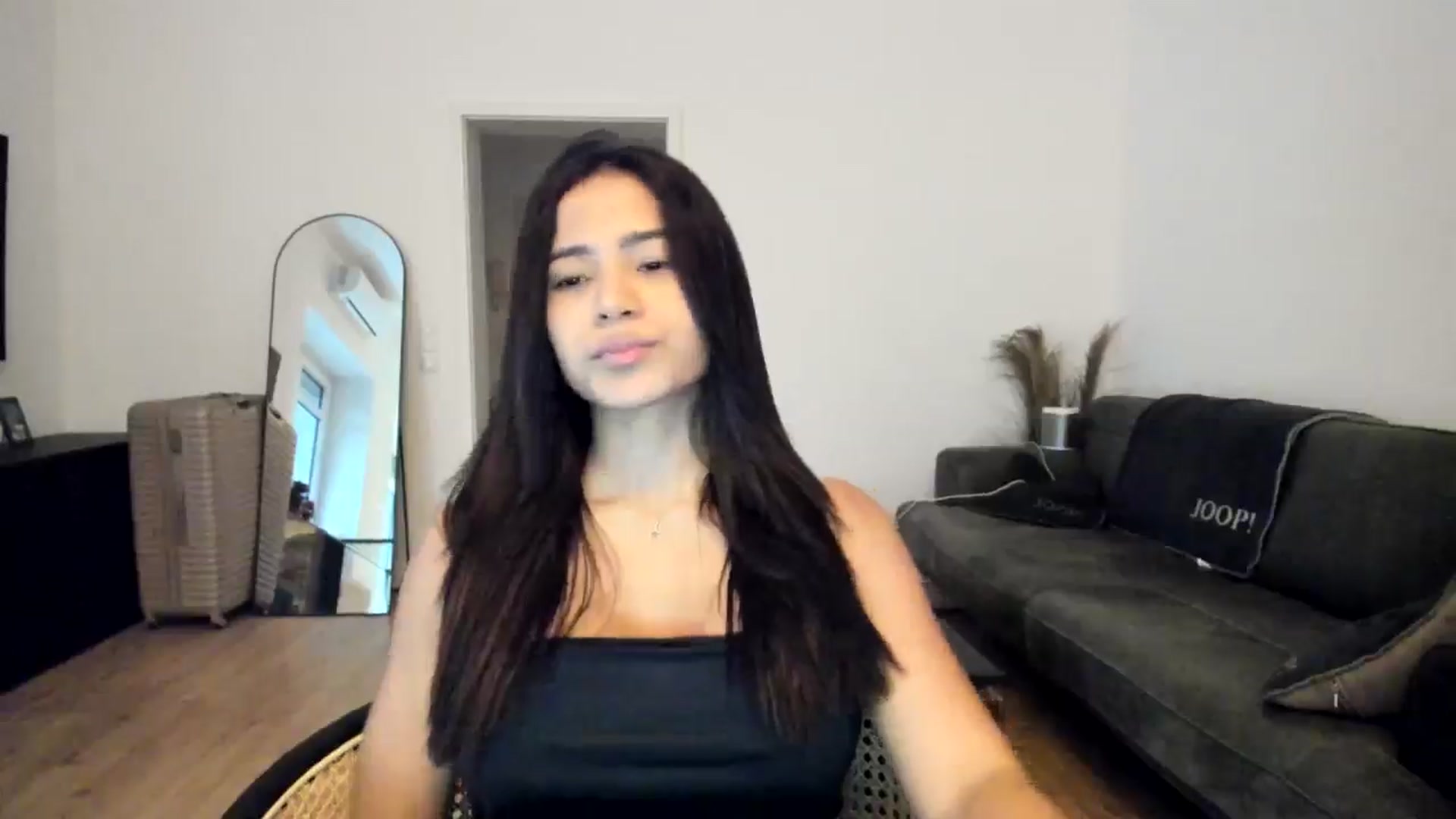 Gallery image thumbnail from Missabyy's myfreecams stream on, 12/17/2024, 09:57 image 4 of 20