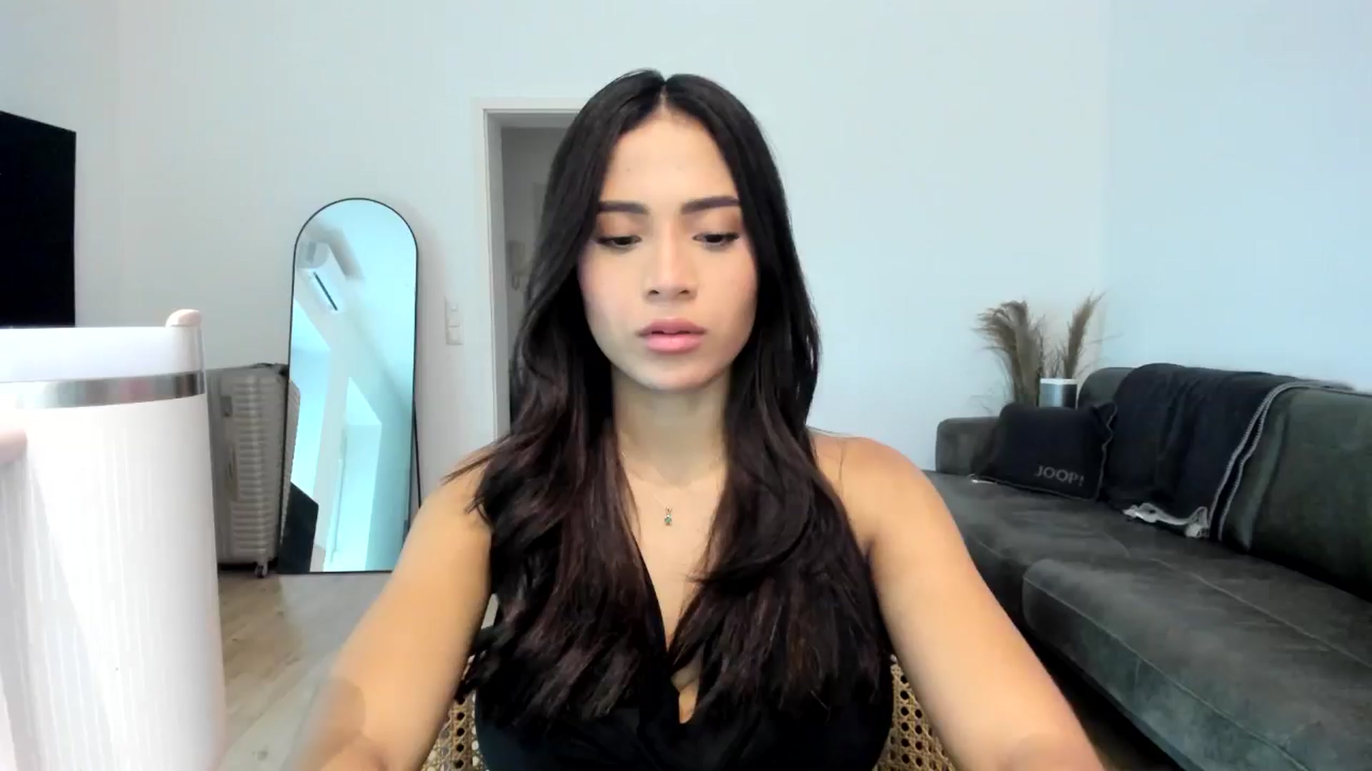 Gallery image thumbnail from Missabyy's myfreecams stream on, 12/19/2024, 12:43 image 4 of 20