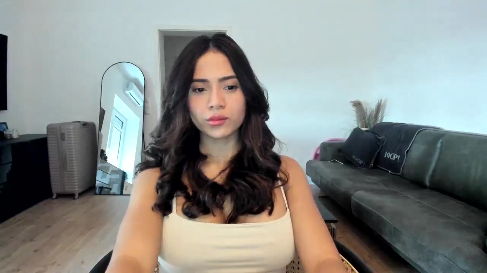 Gallery image thumbnail from Missabyy's myfreecams stream on, 12/27/2024, 12:50 image 7 of 20
