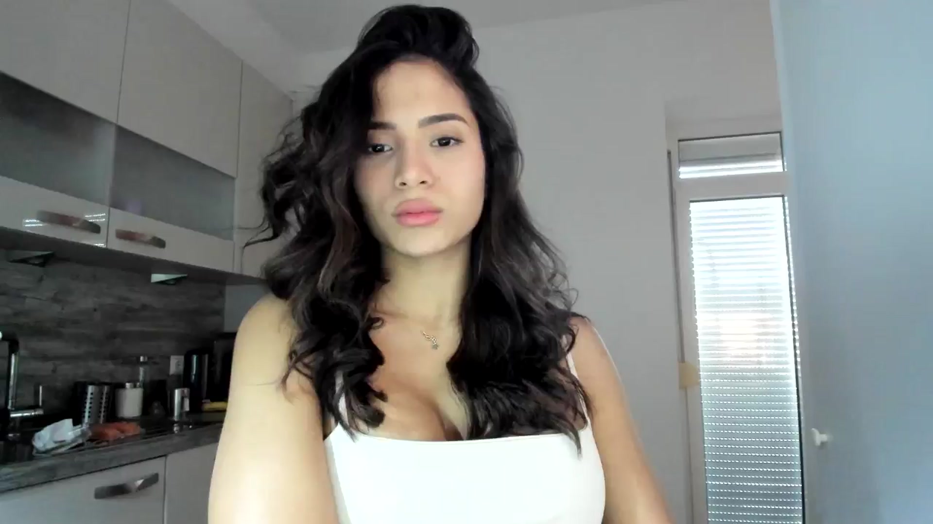 Gallery image thumbnail from Missabyy's myfreecams stream on, 12/27/2024, 14:07 image 7 of 20