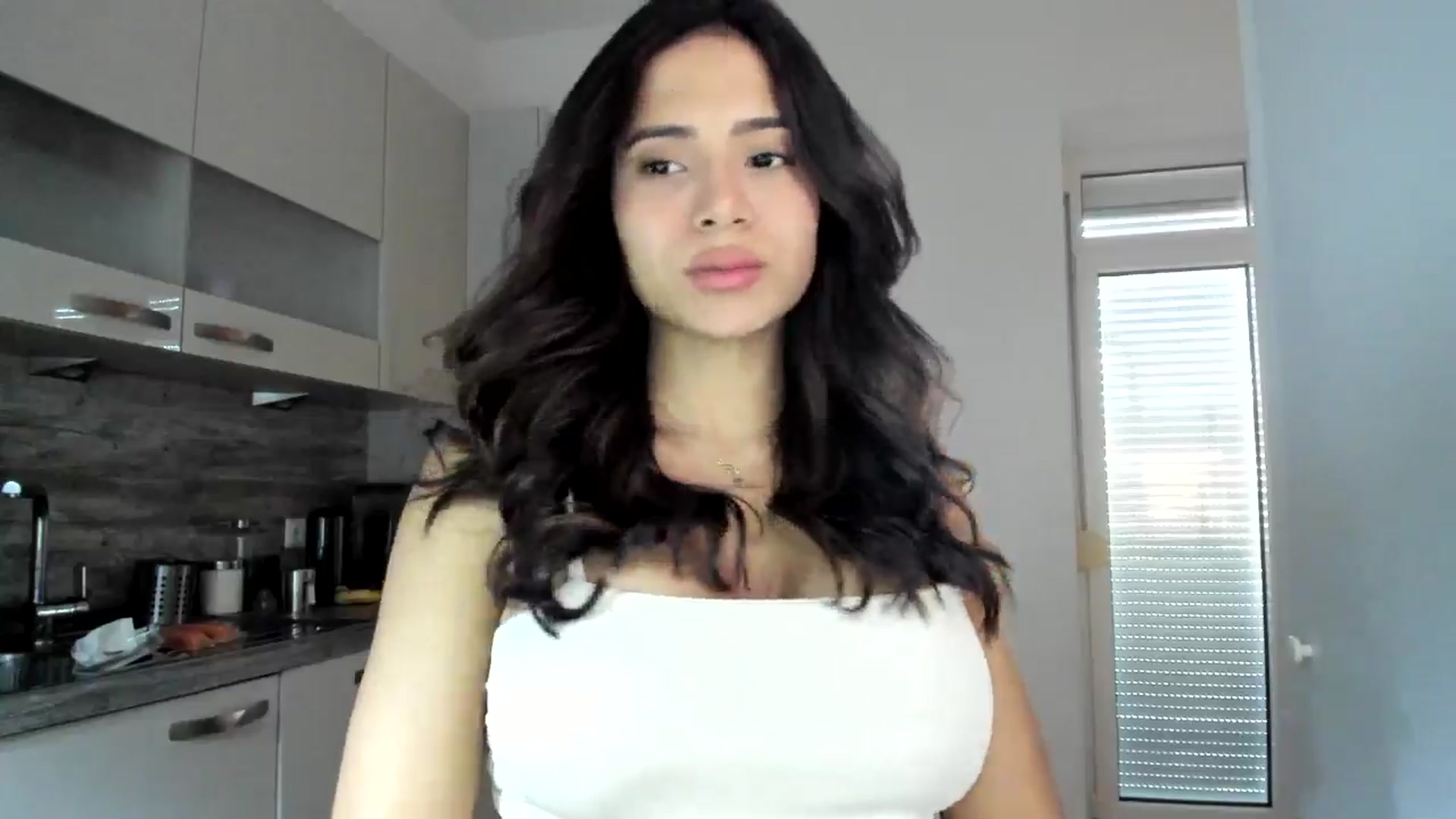 Gallery image thumbnail from Missabyy's myfreecams stream on, 12/27/2024, 14:07 image 19 of 20