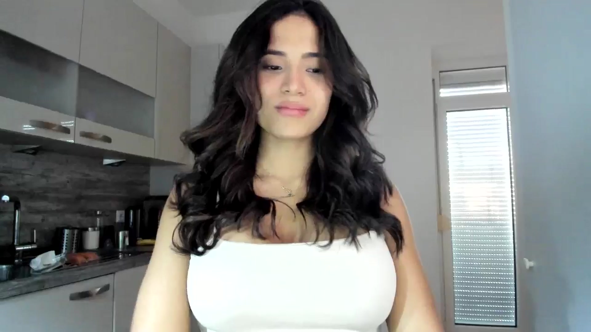 Gallery image thumbnail from Missabyy's myfreecams stream on, 12/27/2024, 14:07 image 17 of 20