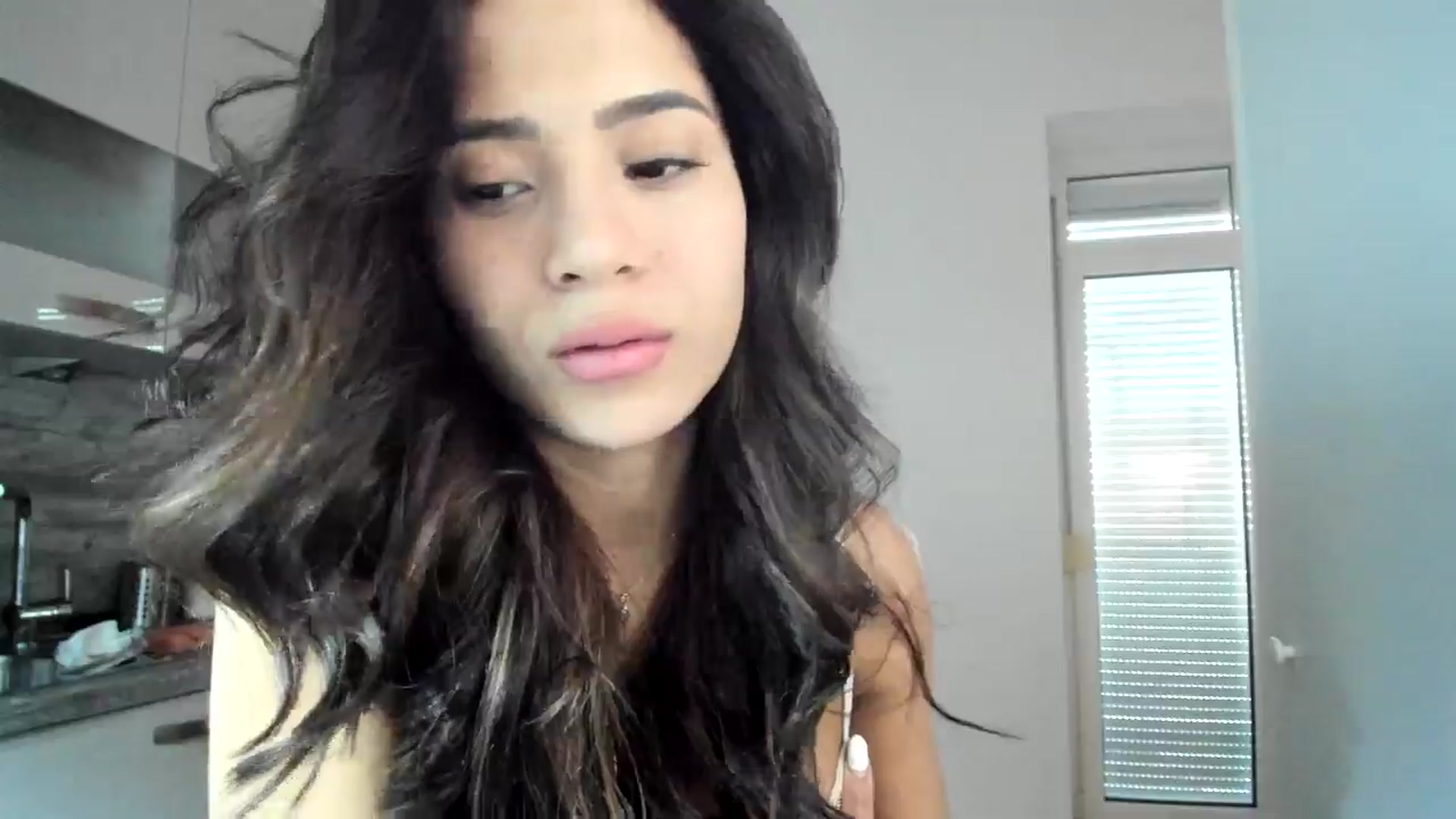 Gallery image thumbnail from Missabyy's myfreecams stream on, 12/27/2024, 14:35 image 10 of 20