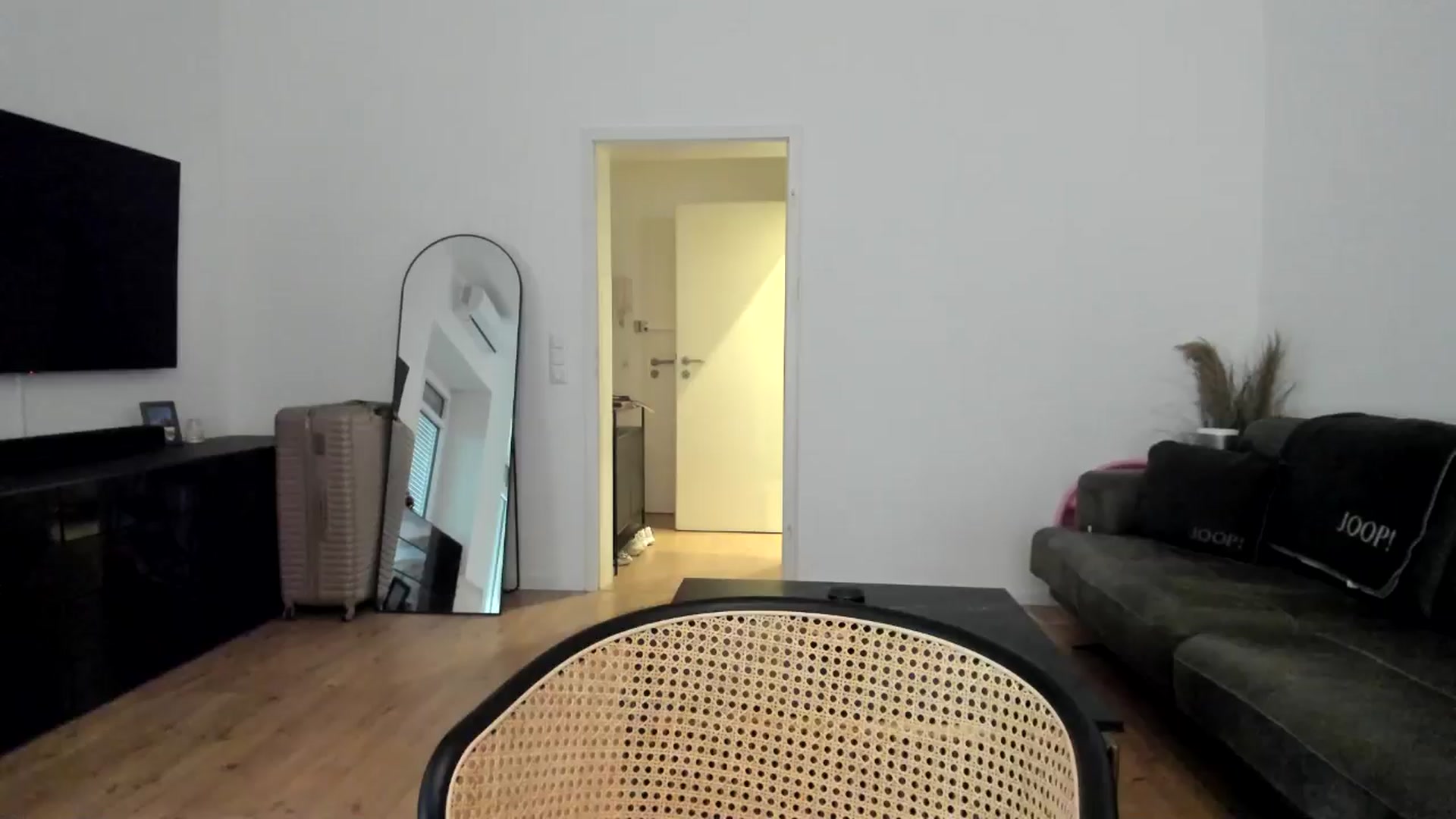 Gallery image thumbnail from Missabyy's myfreecams stream on, 12/28/2024, 13:13 image 1 of 20