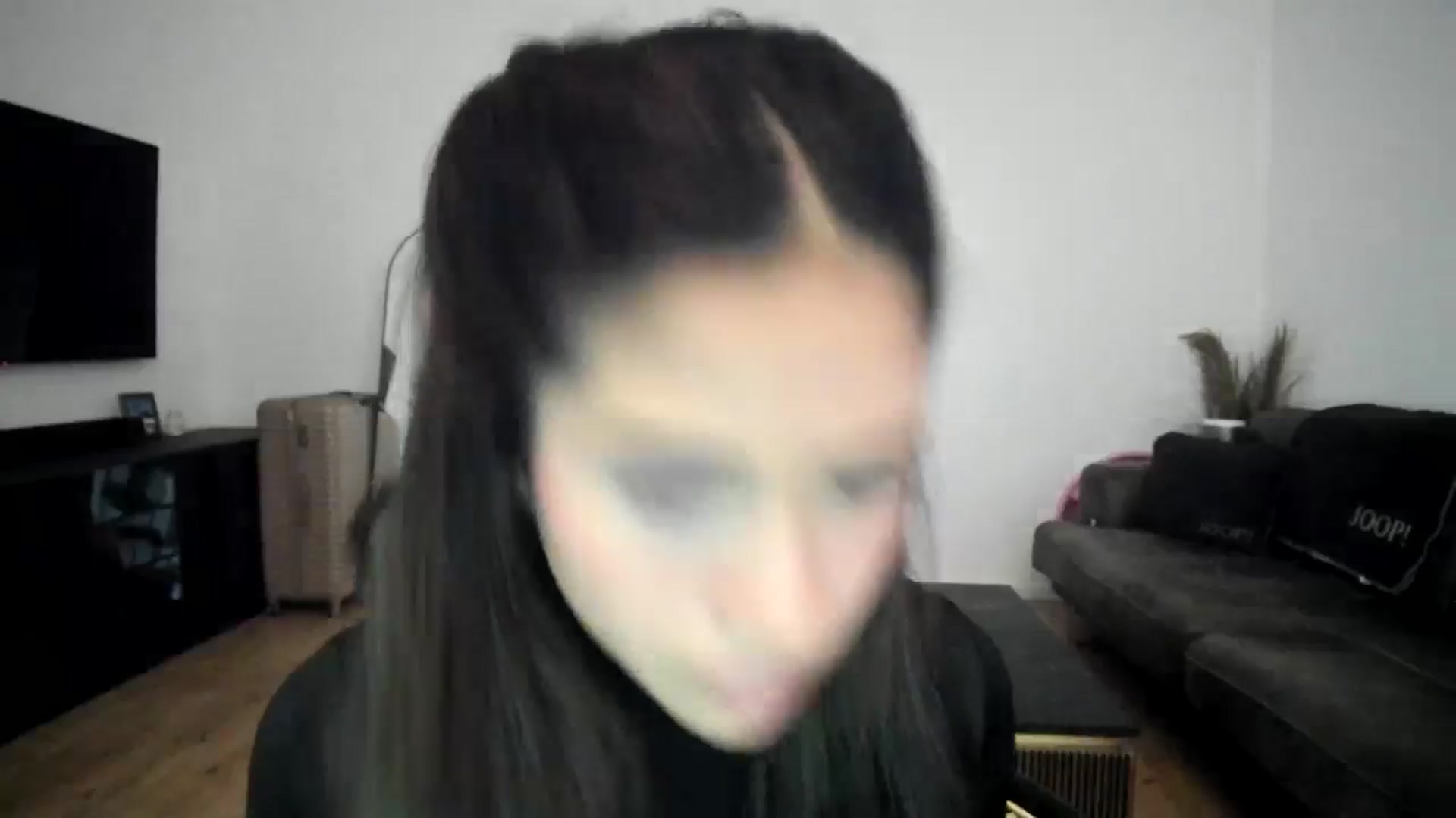 Gallery image thumbnail from Missabyy's myfreecams stream on, 12/28/2024, 13:41 image 4 of 20