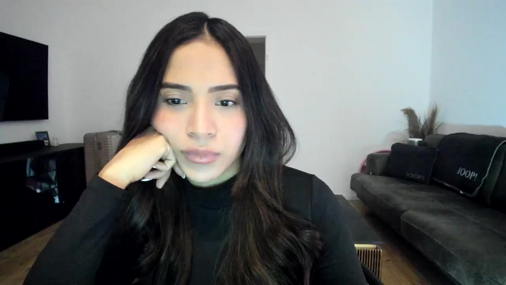 Gallery image thumbnail from Missabyy's myfreecams stream on, 12/28/2024, 14:50 image 20 of 20