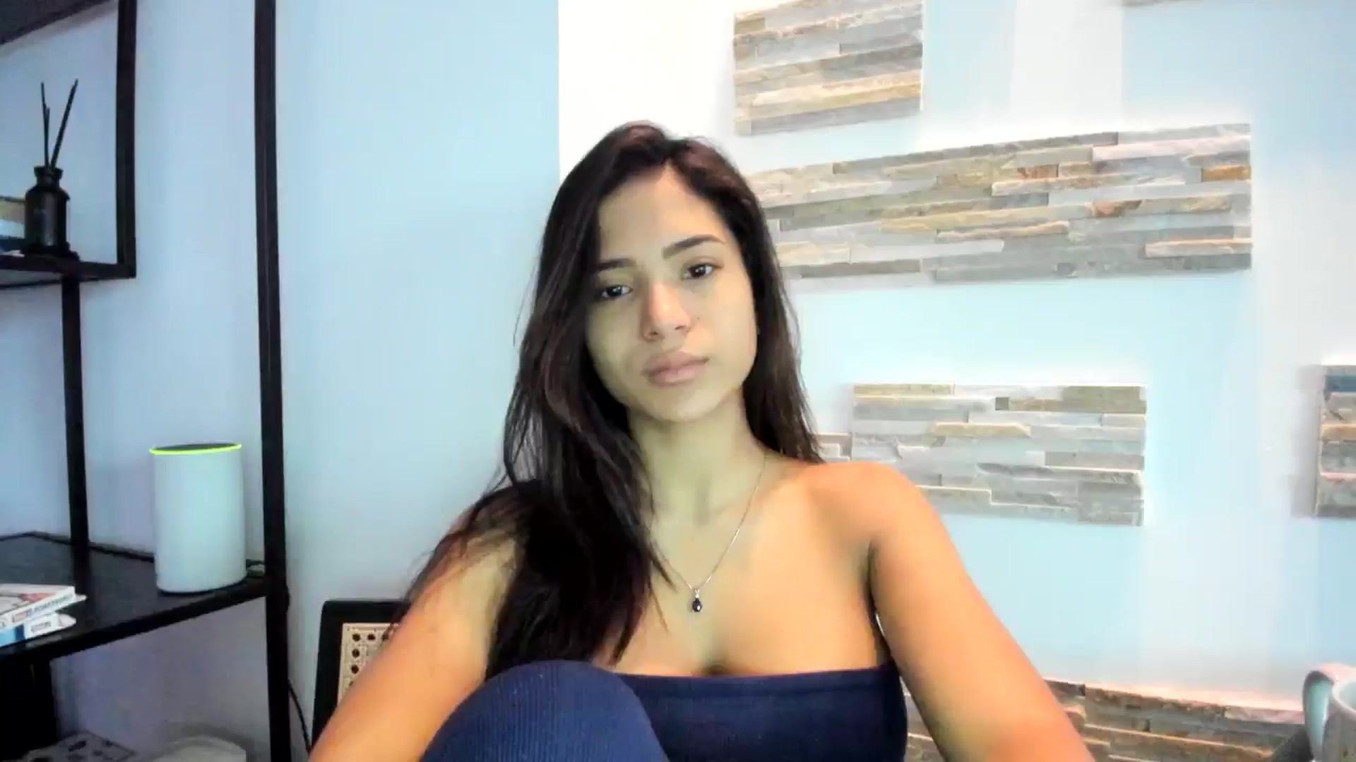 Gallery image thumbnail from Missabyy's myfreecams stream on, 01/02/2025, 09:26 image 1 of 20