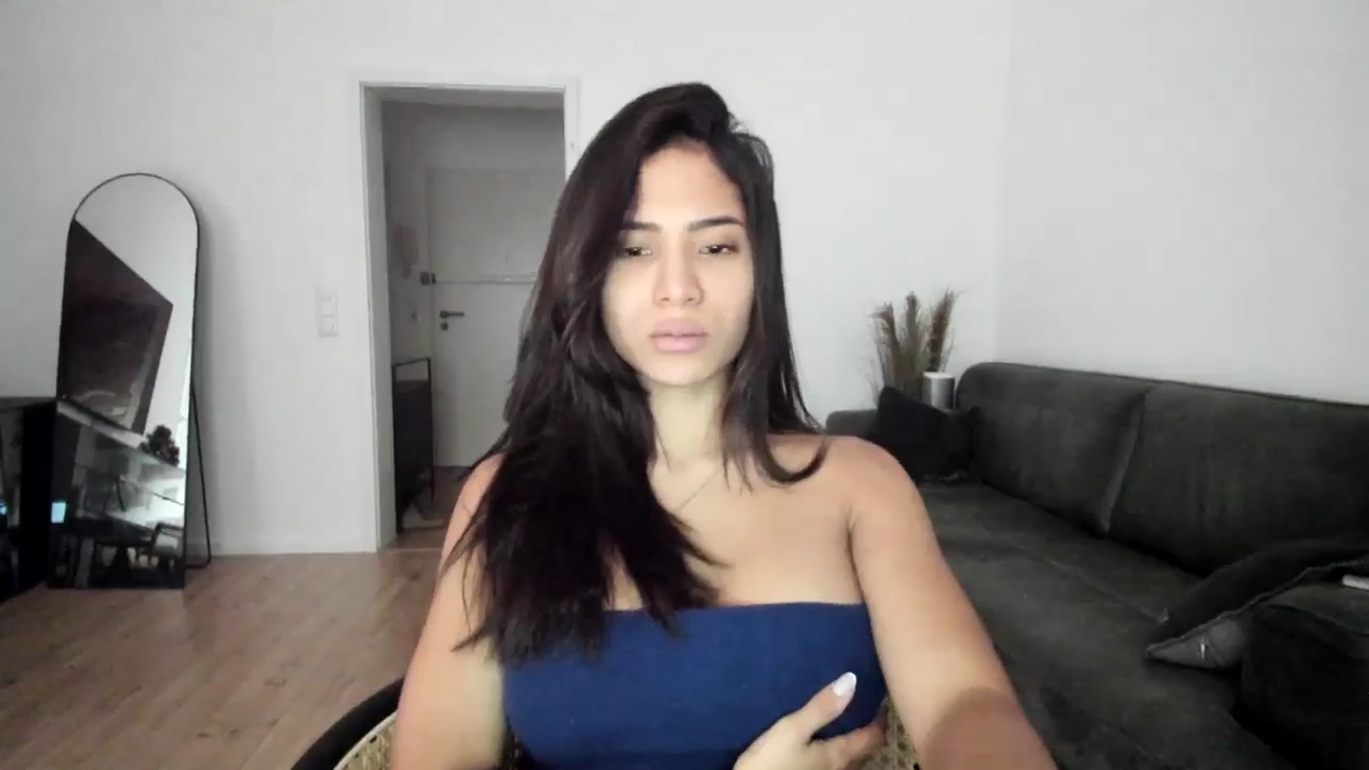 Gallery image thumbnail from Missabyy's myfreecams stream on, 01/02/2025, 12:01 image 7 of 20