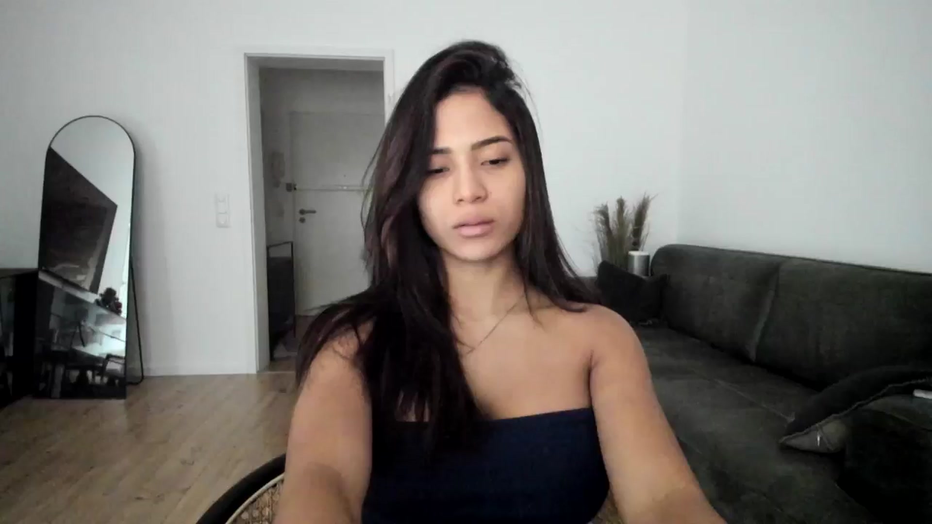 Gallery image thumbnail from Missabyy's myfreecams stream on, 01/02/2025, 12:01 image 10 of 20