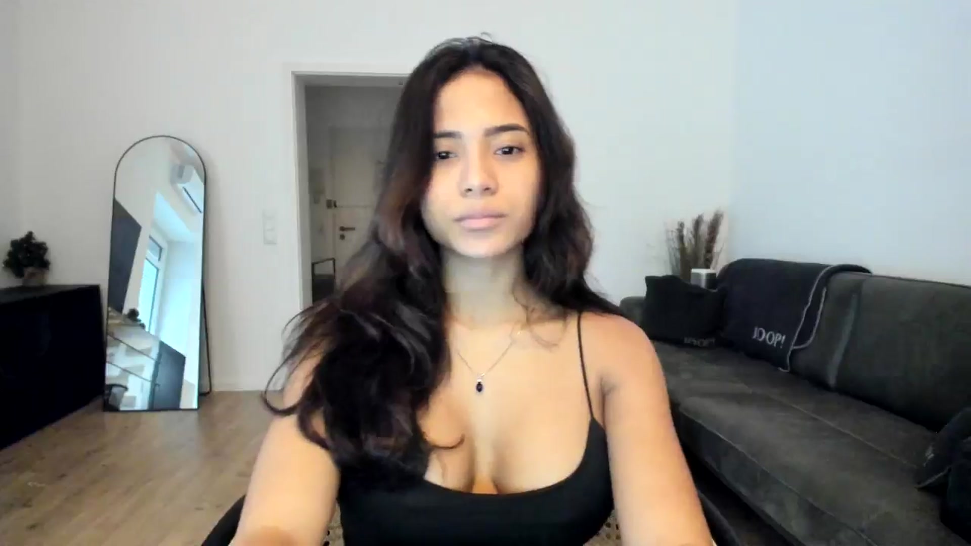 Gallery image thumbnail from Missabyy's myfreecams stream on, 01/08/2025, 13:34 image 12 of 20